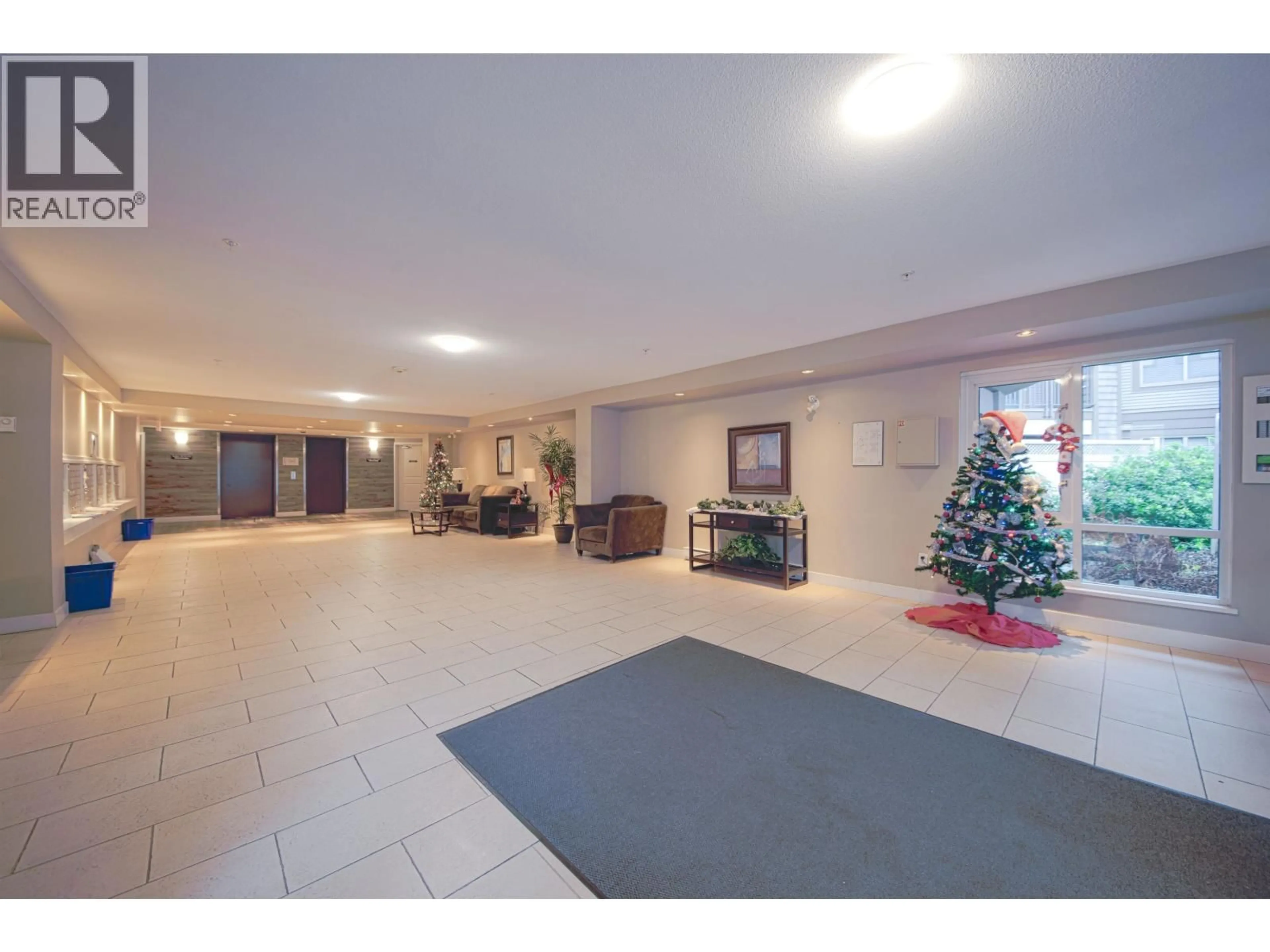 Lobby for 303 - 12238 224 STREET, Maple Ridge British Columbia V2X8W5