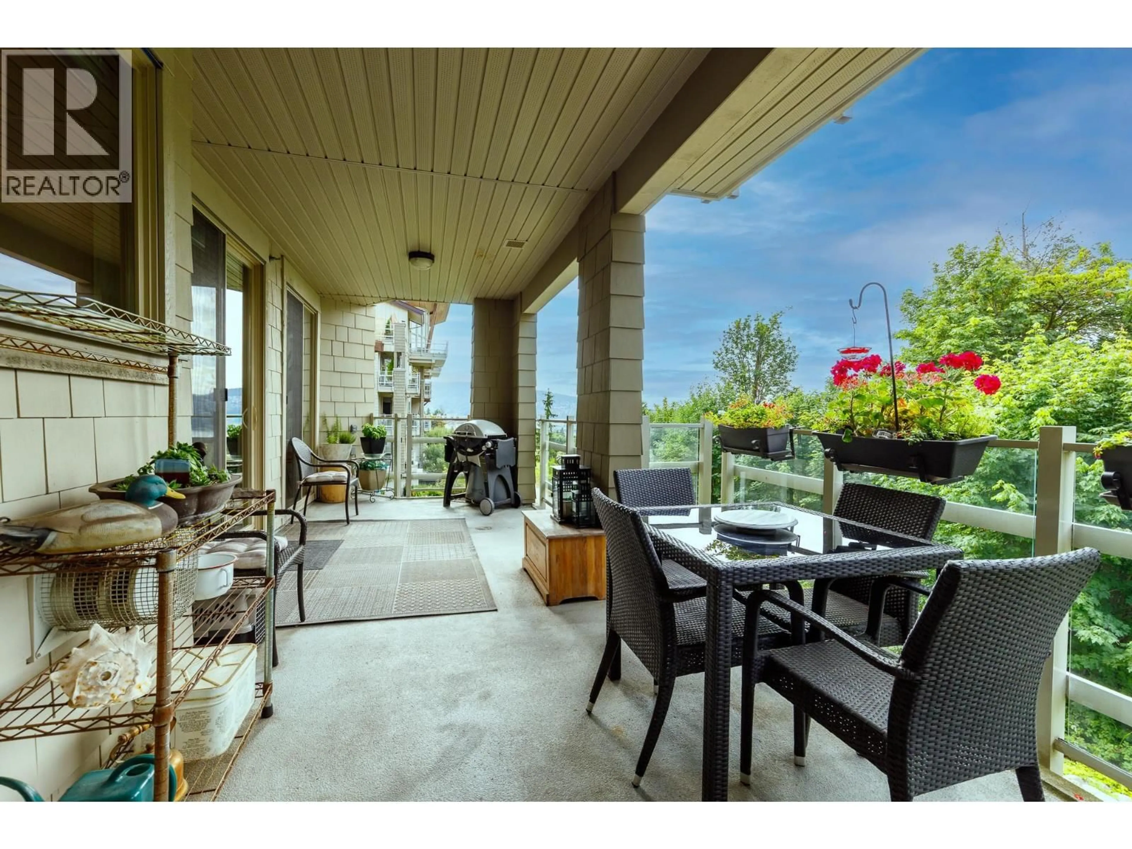 Patio, unknown for 301 - 560 RAVEN WOODS DRIVE, North Vancouver British Columbia V7G2T3