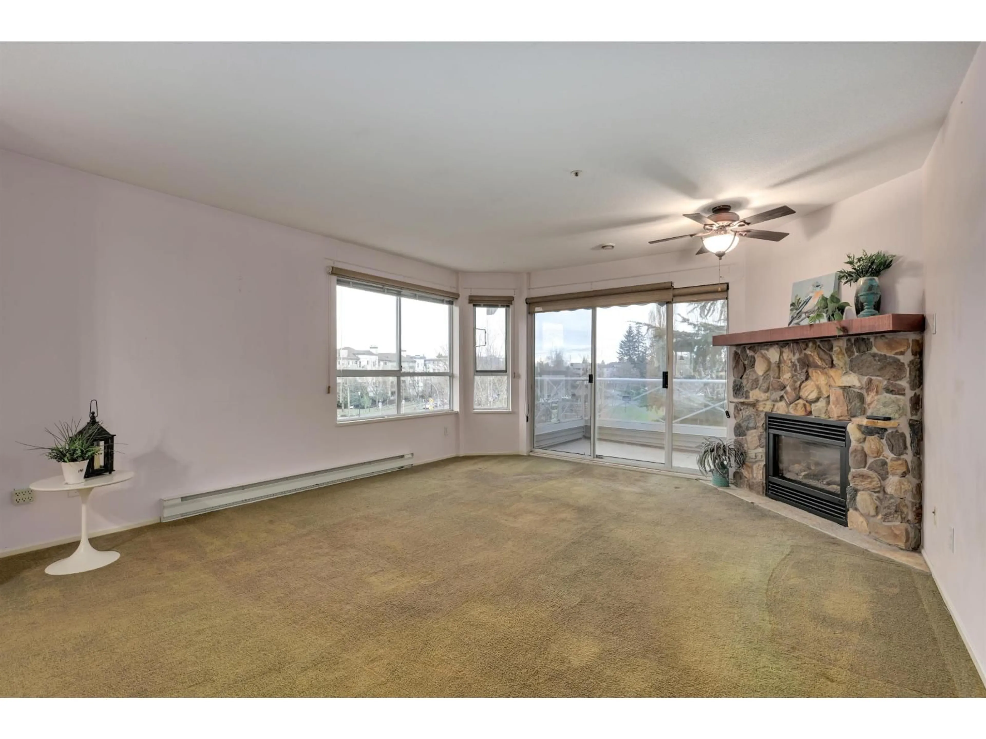 A pic of a room for 313 - 5556 201A STREET, Langley British Columbia V3A8K5