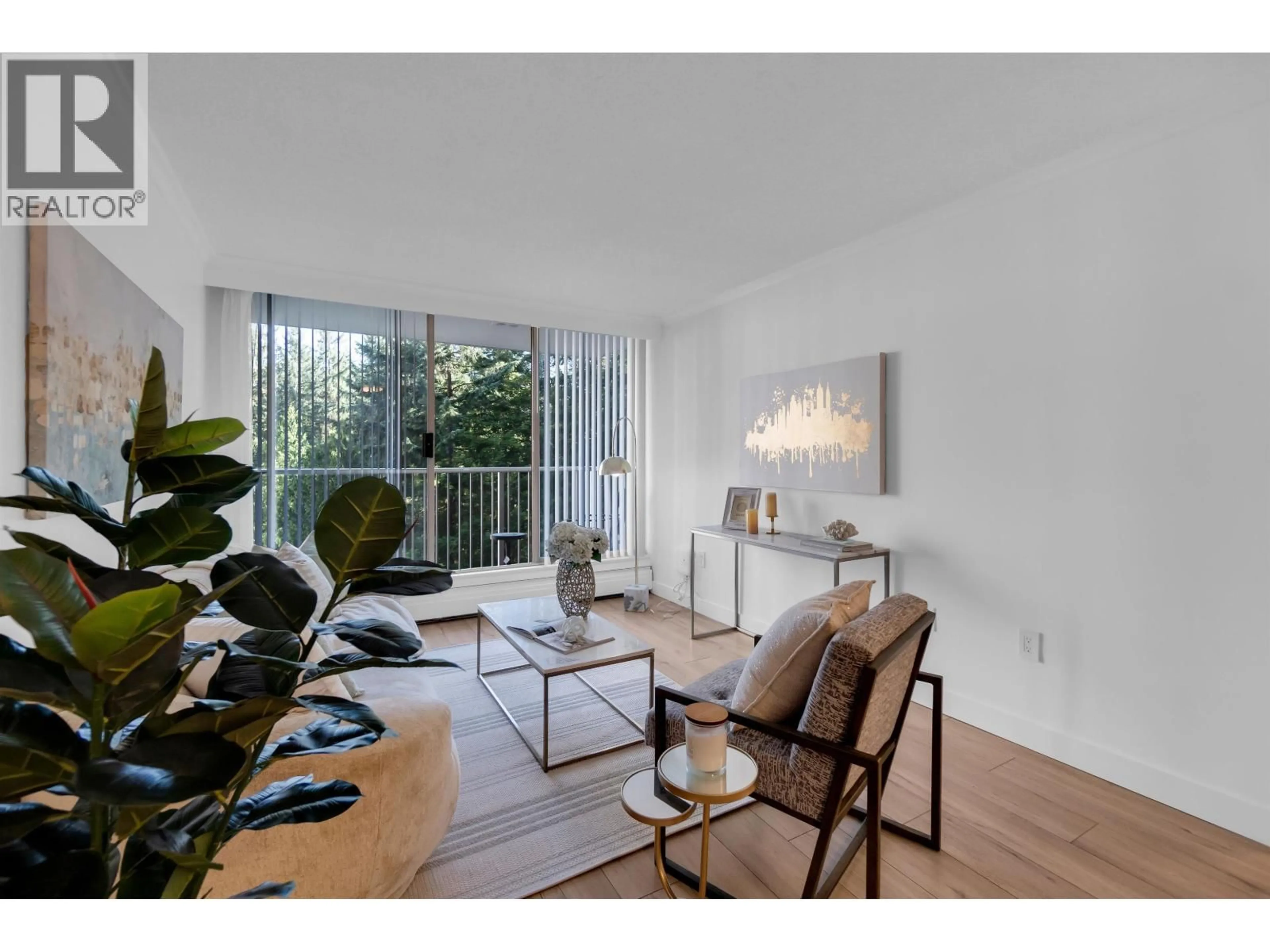 Living room with furniture, wood/laminate floor for 807 - 2004 FULLERTON AVENUE, North Vancouver British Columbia V7P3G8