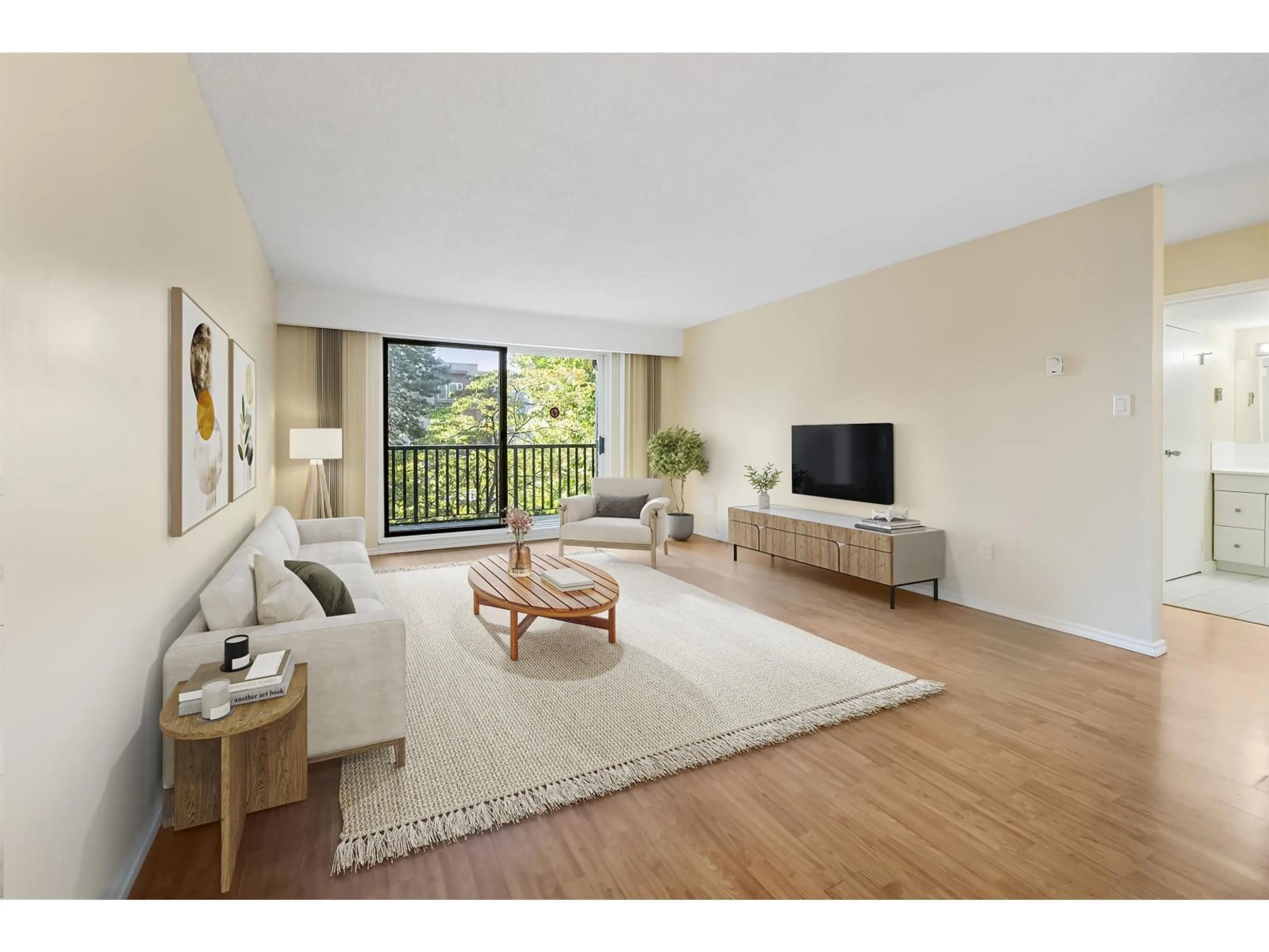 Living room with furniture, unknown for 209 - 15268 100 AVENUE, Surrey British Columbia V3R7V1