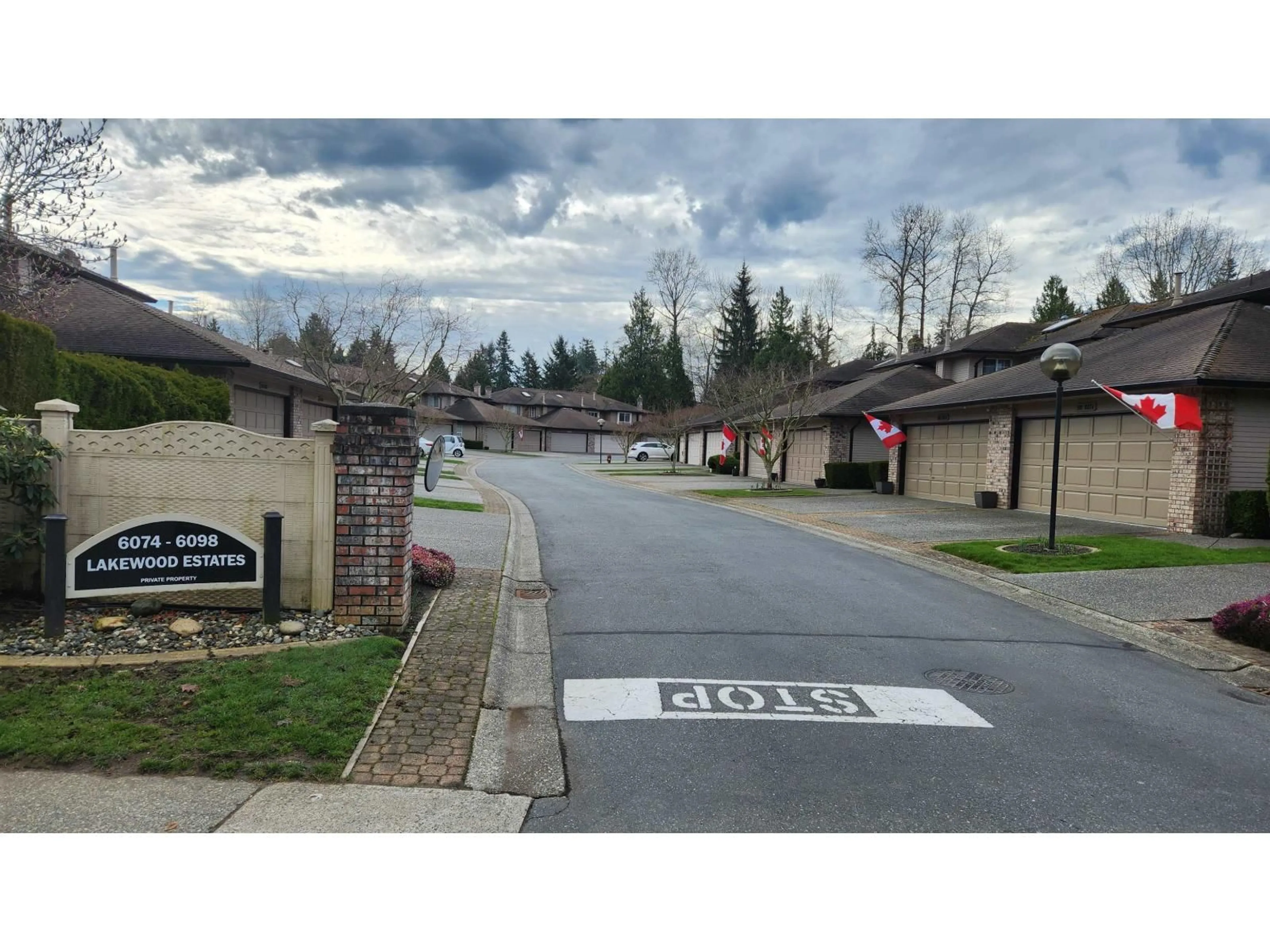 Unknown for 102 - 6086 BOUNDARY DRIVE WEST, Surrey British Columbia V3X2B3