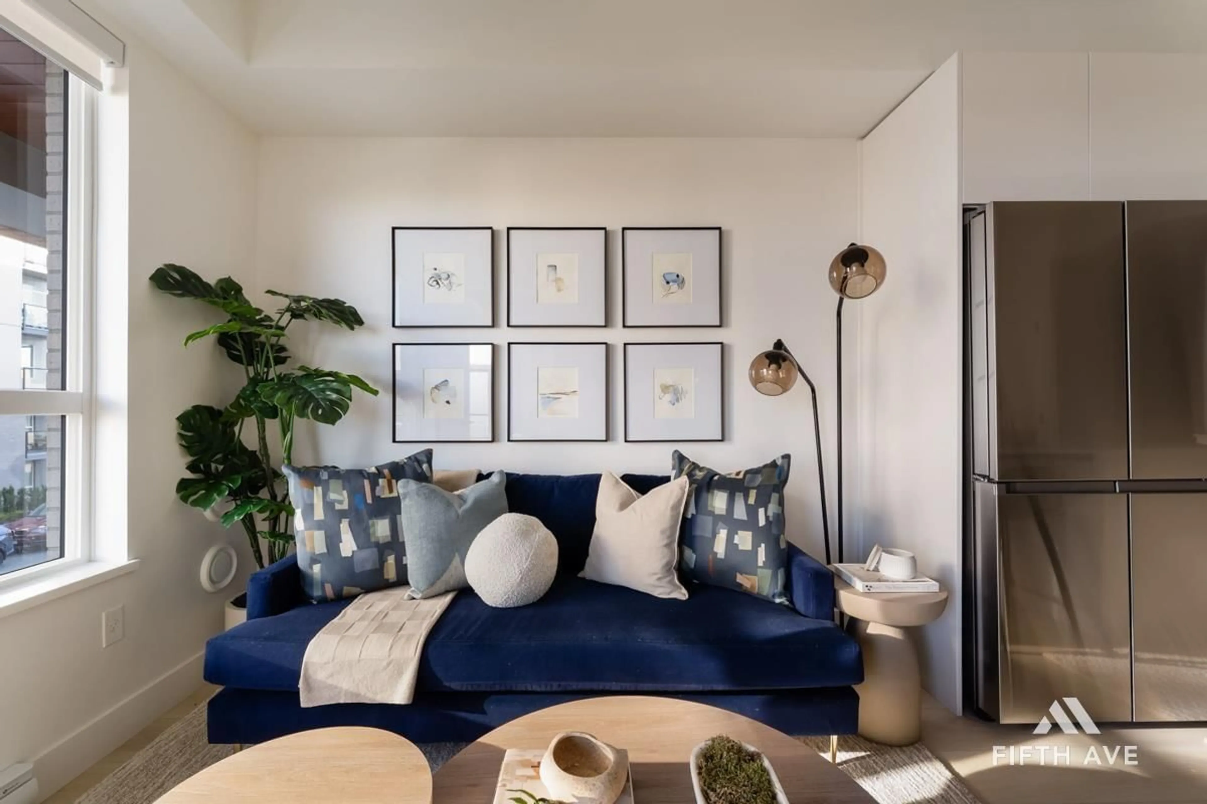 Living room with furniture, unknown for 203 - 30494 CARDINAL AVENUE, Abbotsford British Columbia V2T0A5