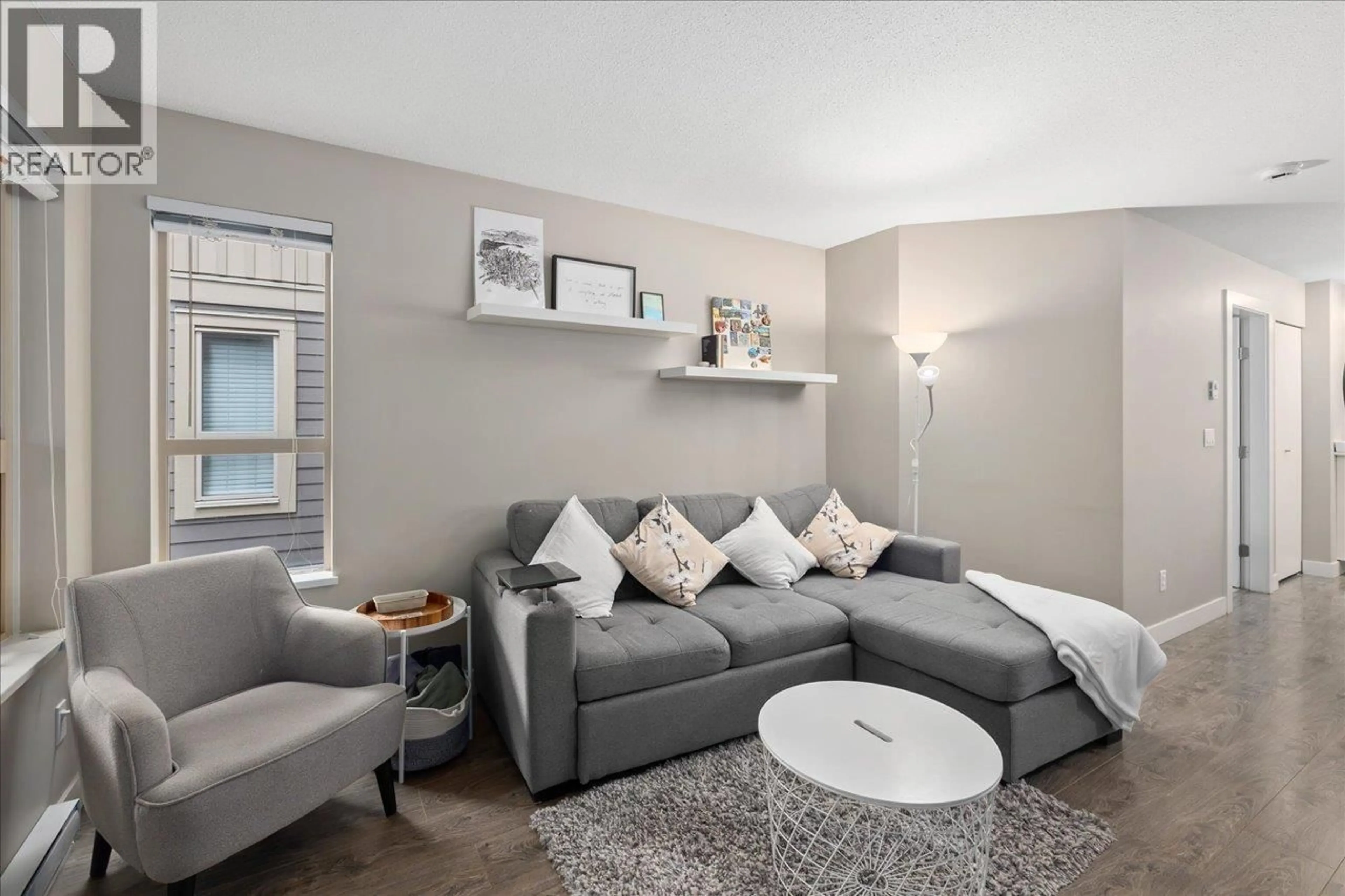 Living room with furniture, unknown for 316 - 7131 STRIDE AVENUE, Burnaby British Columbia V3N0E3