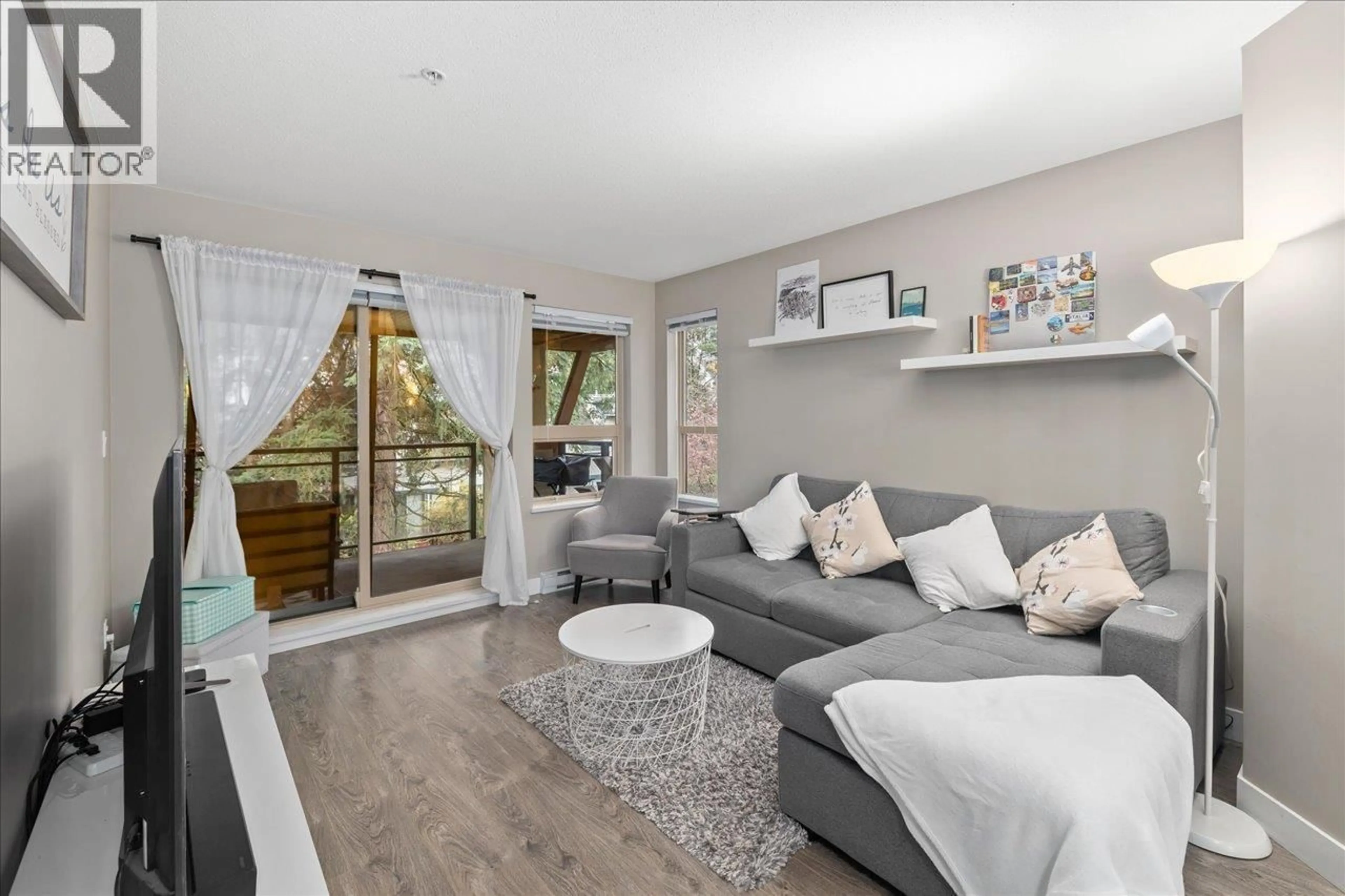 Living room with furniture, unknown for 316 - 7131 STRIDE AVENUE, Burnaby British Columbia V3N0E3