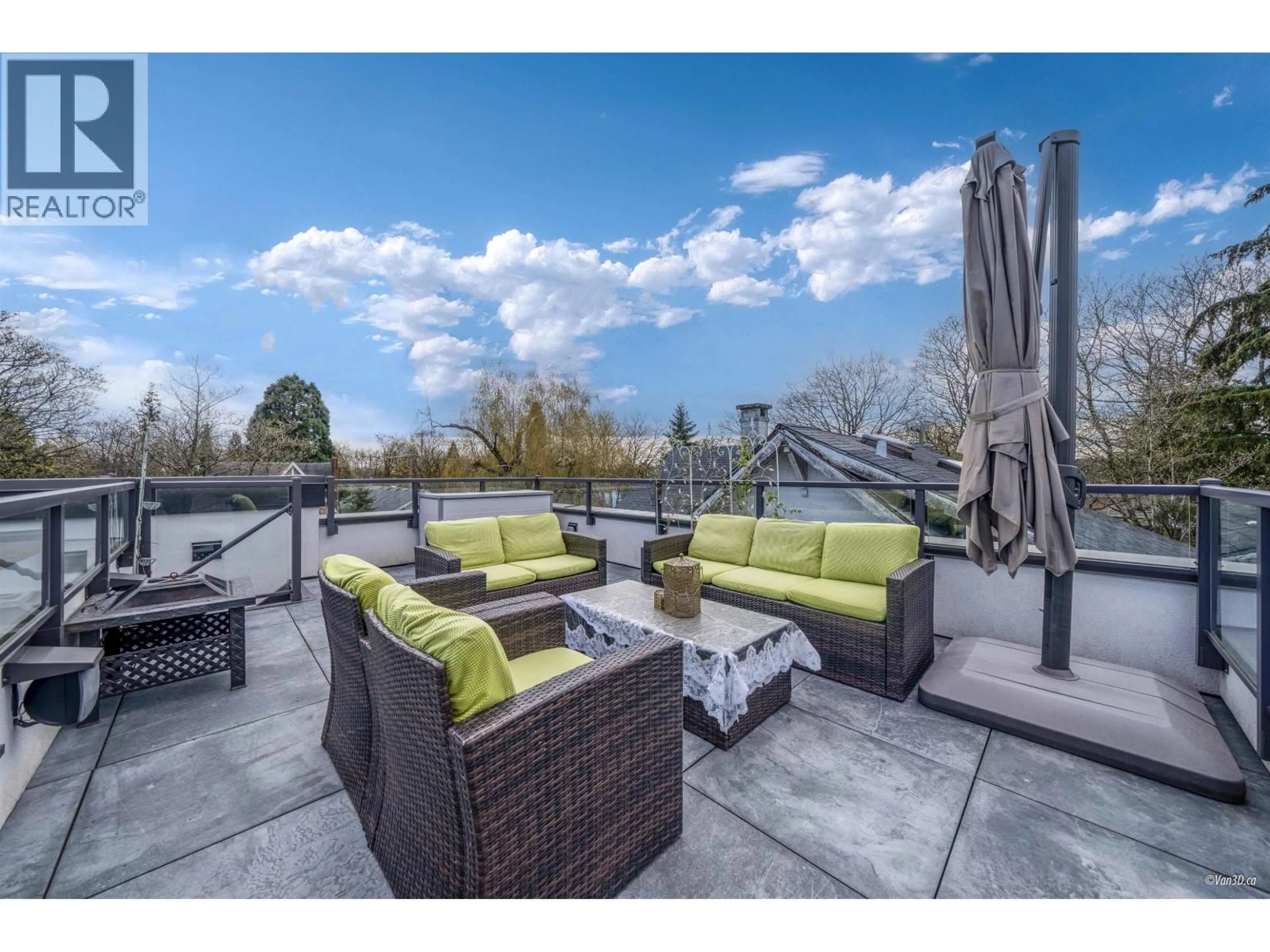 Patio, water/lake/river/ocean view for 3781 24TH AVENUE, Vancouver British Columbia V6S1L7