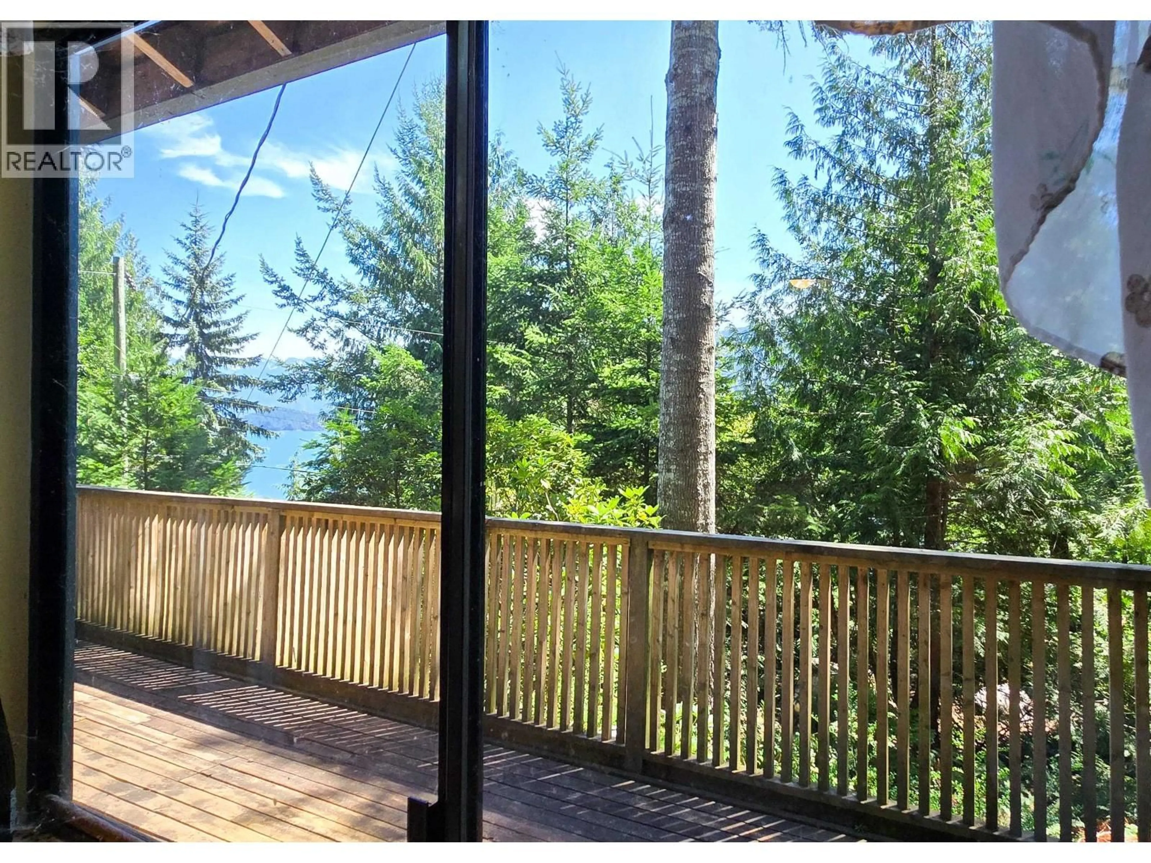 Patio, water/lake/river/ocean view for 427 COLLINGWOOD ROAD, Keats Island British Columbia V0N1V0