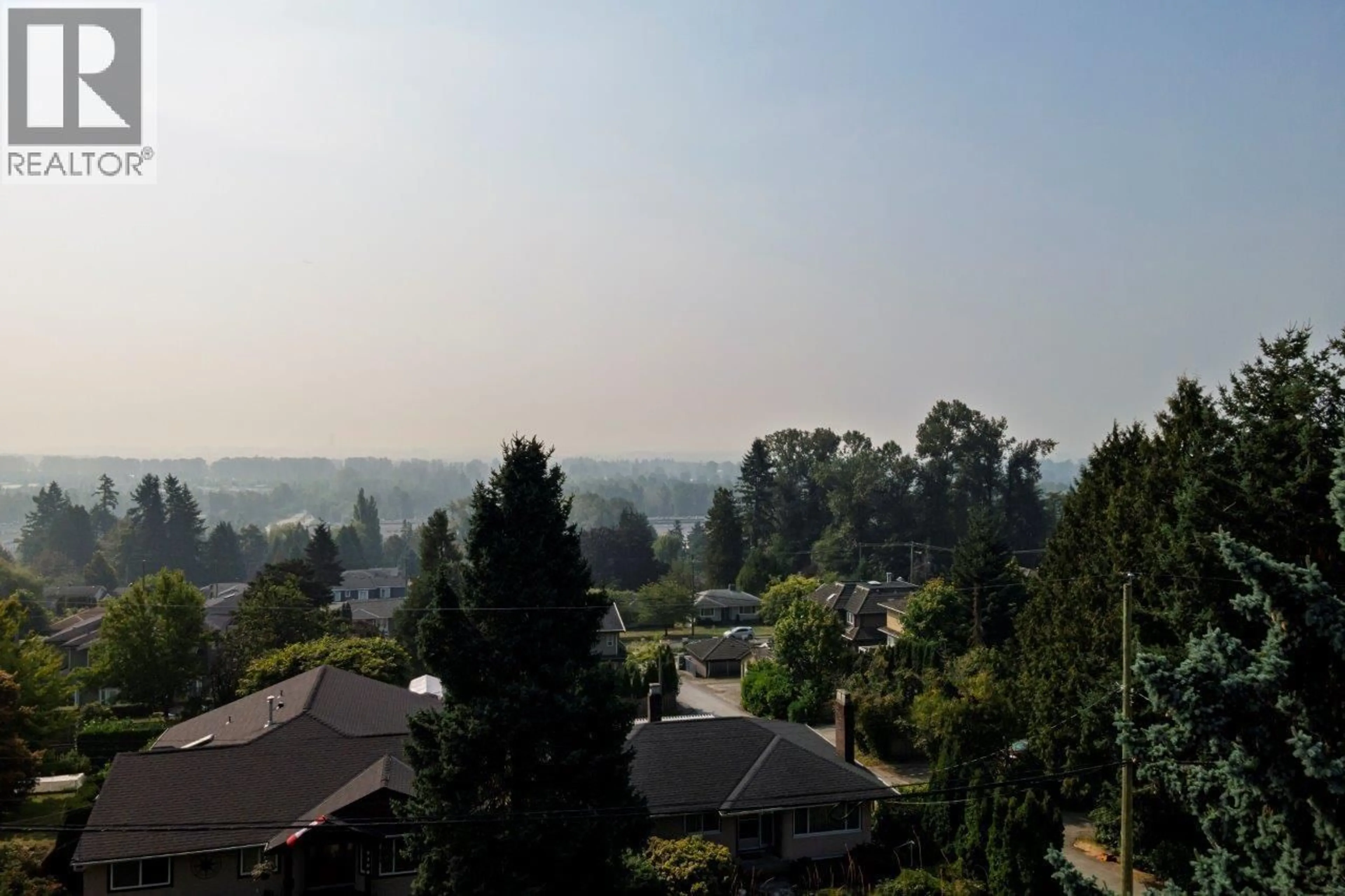 A pic from outside/outdoor area/front of a property/back of a property/a pic from drone, city buildings view from balcony for 4157 PORTLAND STREET, Burnaby British Columbia V5J2N3