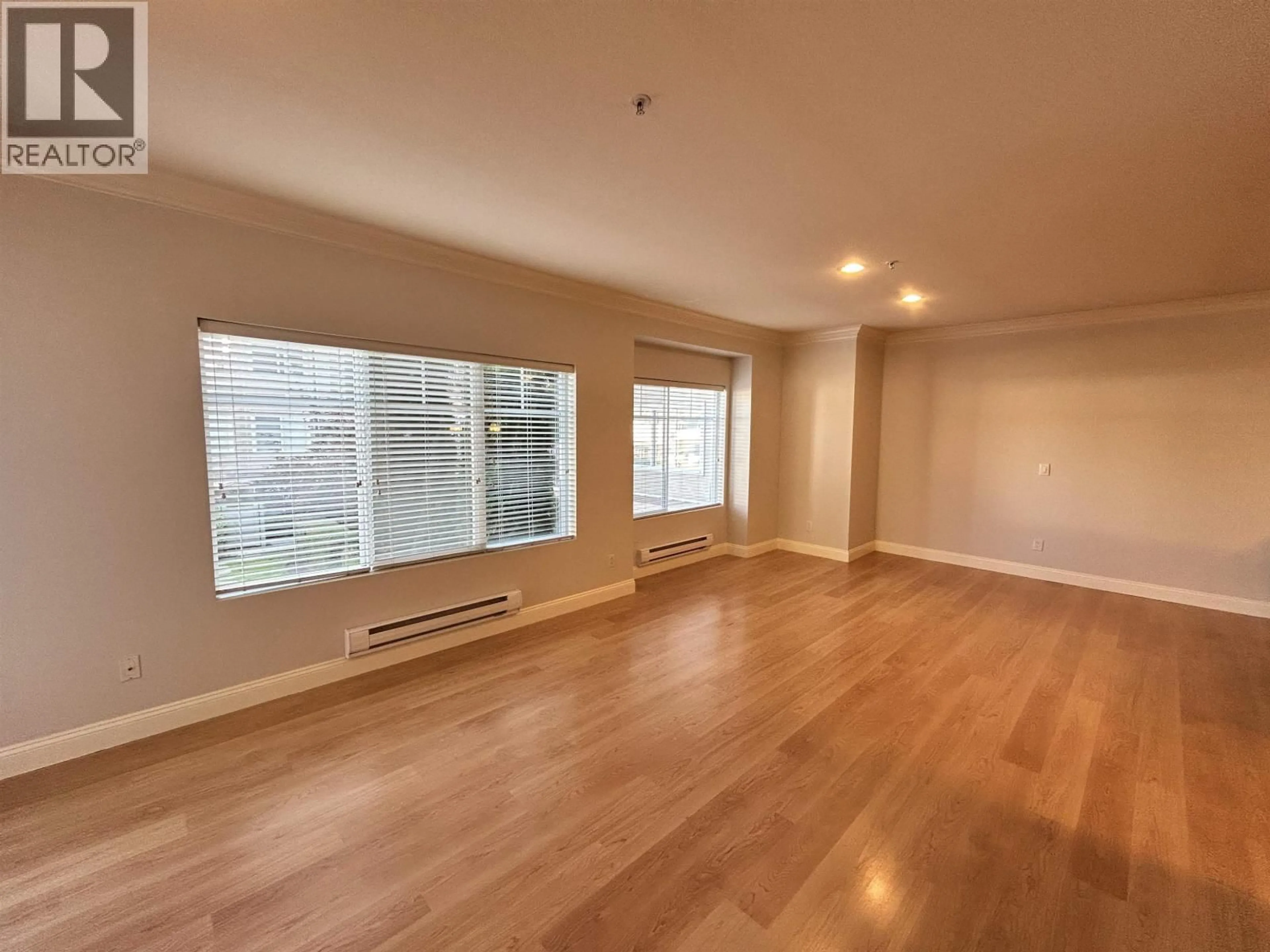 A pic of a room for 215 - 22150 DEWDNEY TRUNK ROAD, Maple Ridge British Columbia V2X3H6