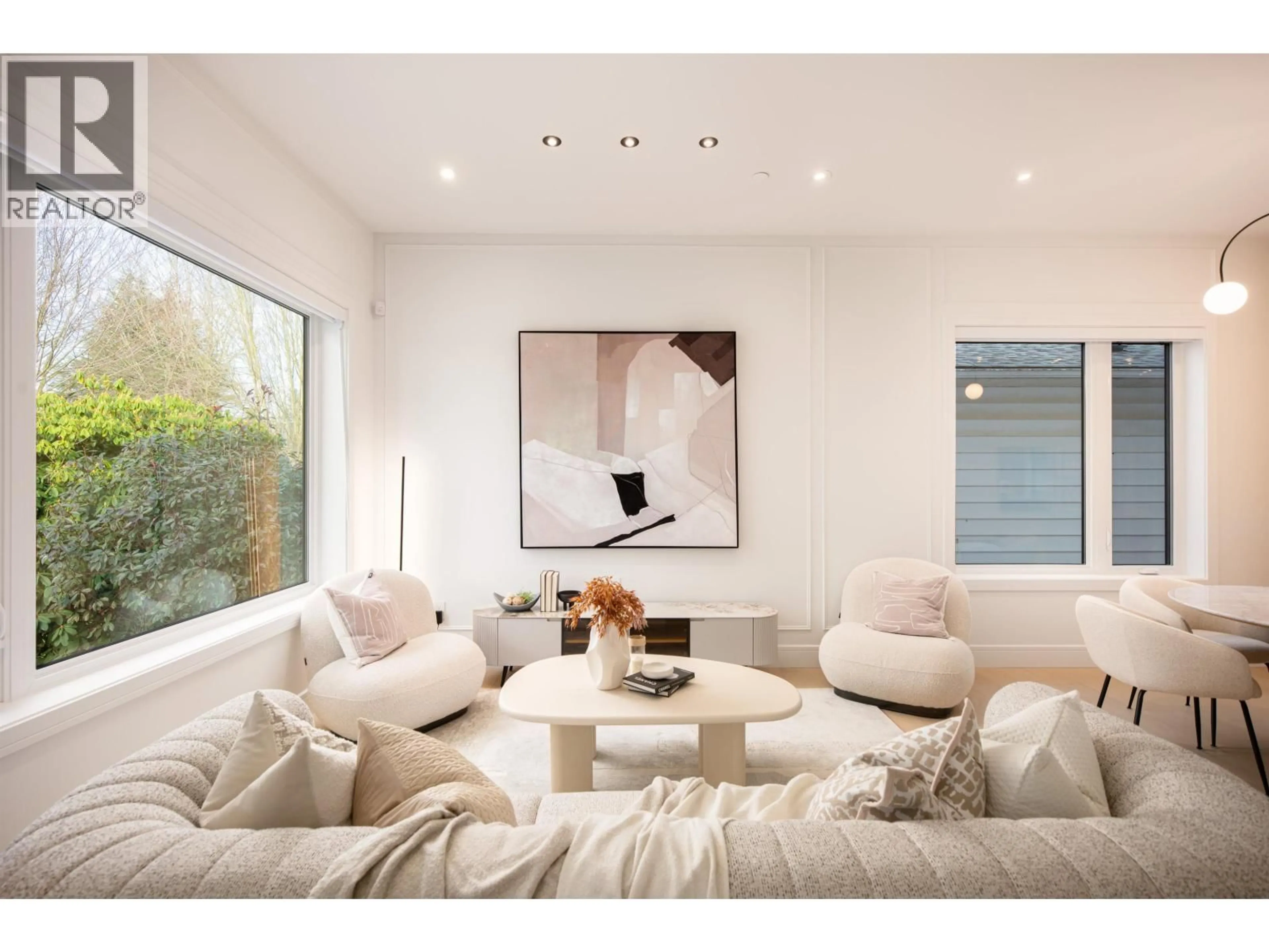 Living room with furniture, unknown for 7382 MAPLE STREET, Vancouver British Columbia V6P5P7