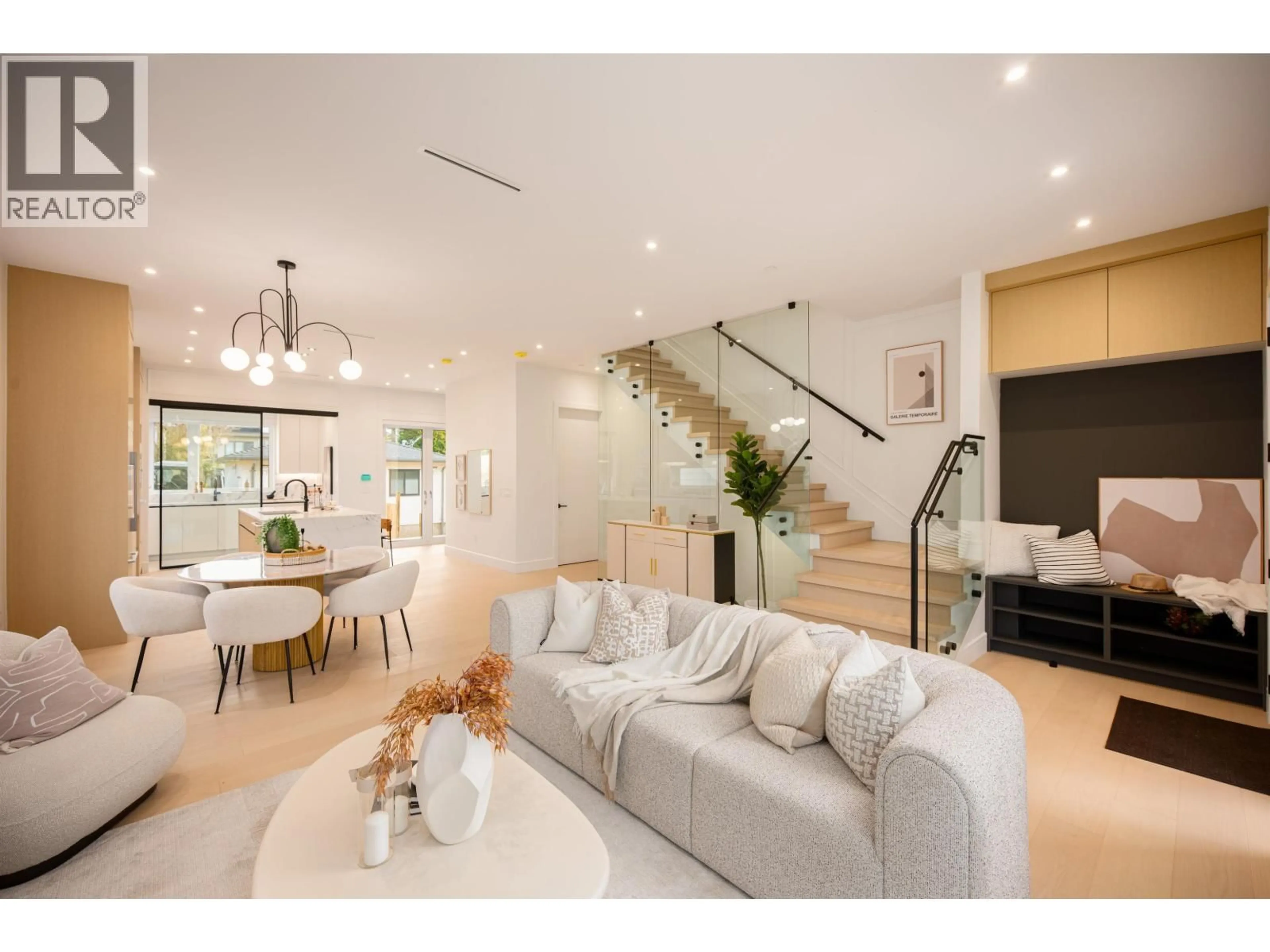 Living room with furniture, unknown for 7382 MAPLE STREET, Vancouver British Columbia V6P5P7