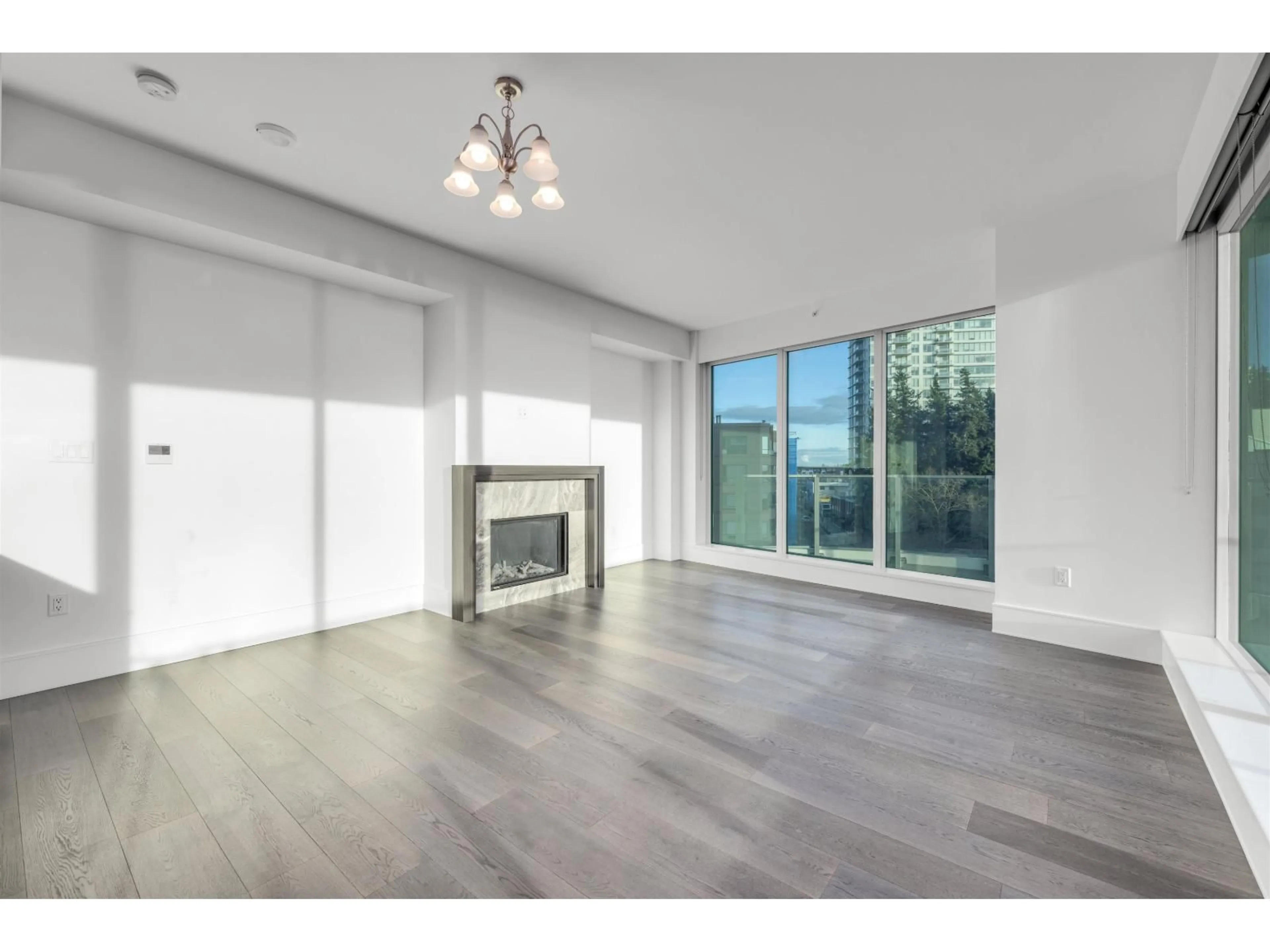 A pic of a room for 604 - 1501 FOSTER STREET, White Rock British Columbia V4B0C3