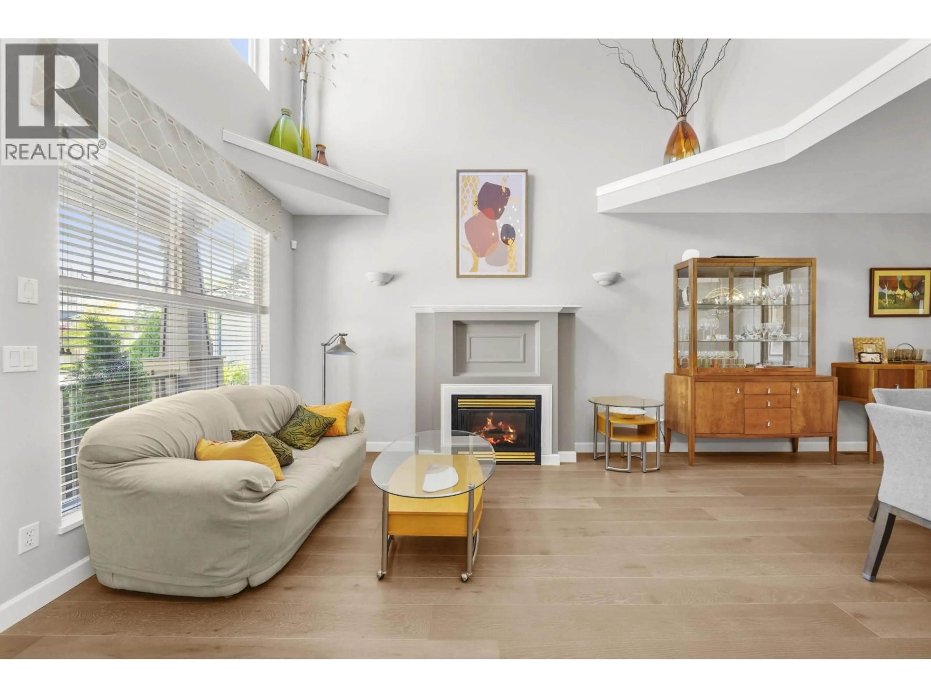 Living room with furniture, unknown for 1220 YANGTZE PLACE, Port Coquitlam British Columbia V3B7X1