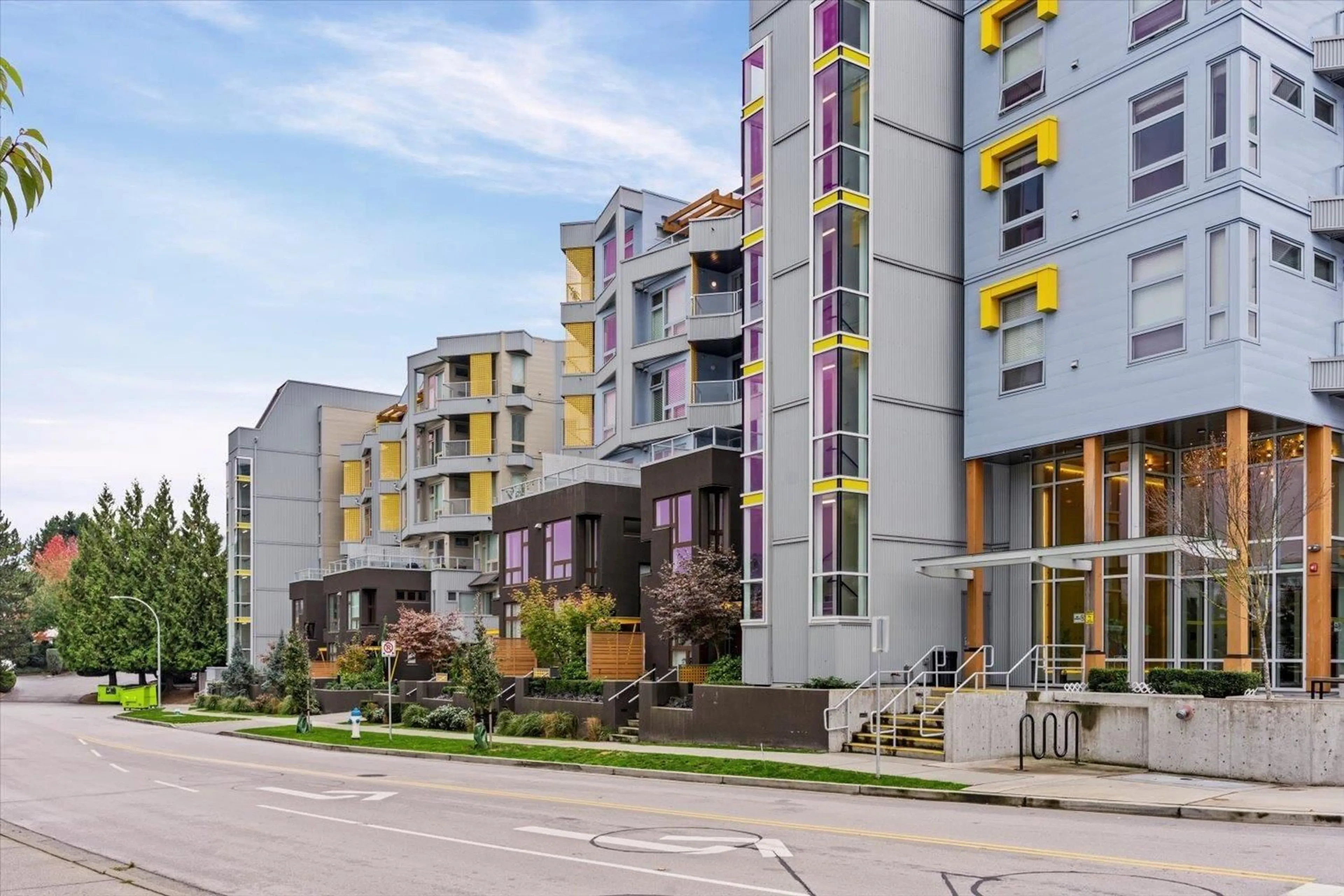 Patio, unknown for 401 - 32838 LANDEAU PLACE, Abbotsford British Columbia V2S0M6