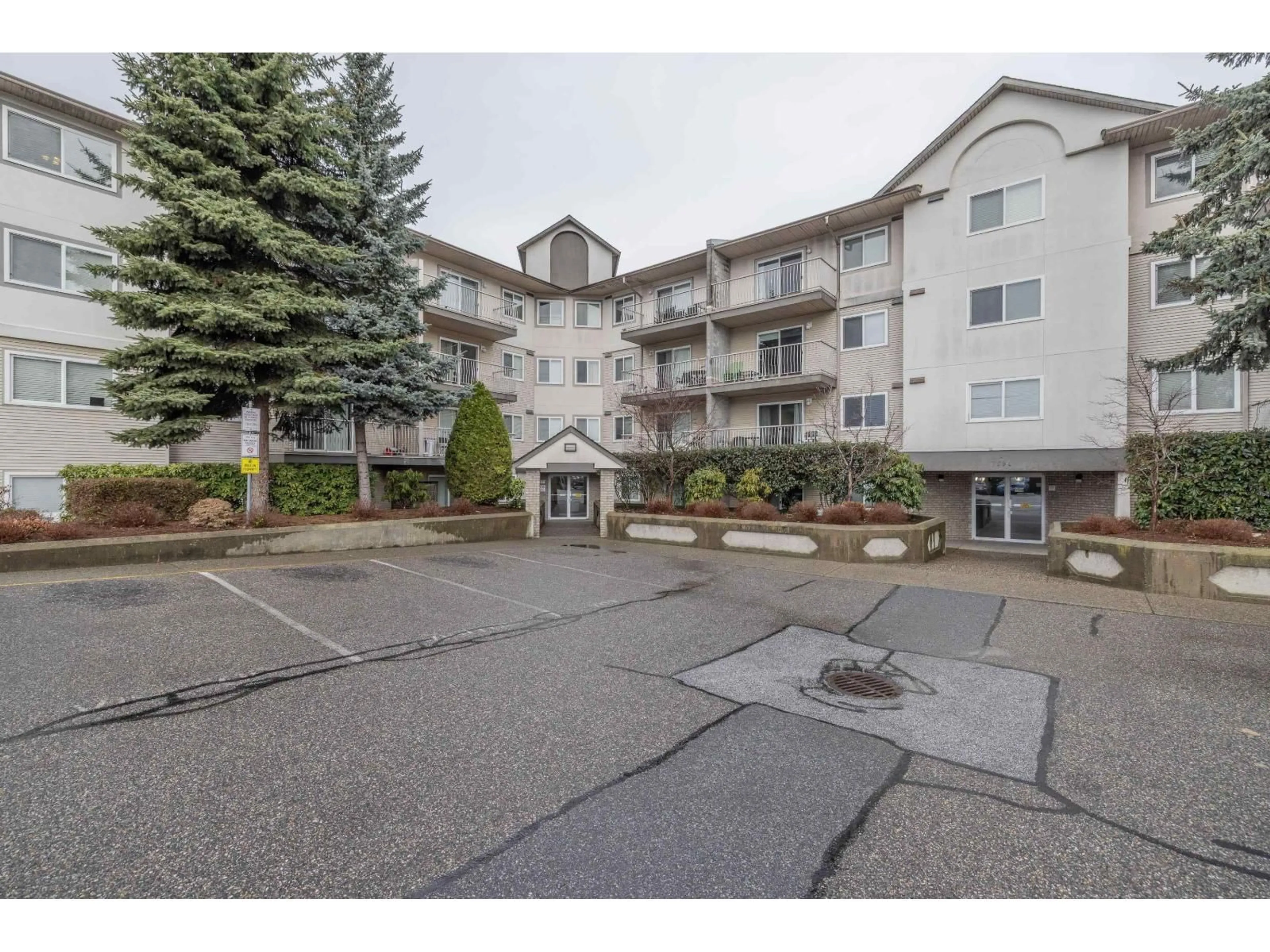 Unknown for 404 - 7694 EVANS ROAD, Chilliwack British Columbia V2R3W3