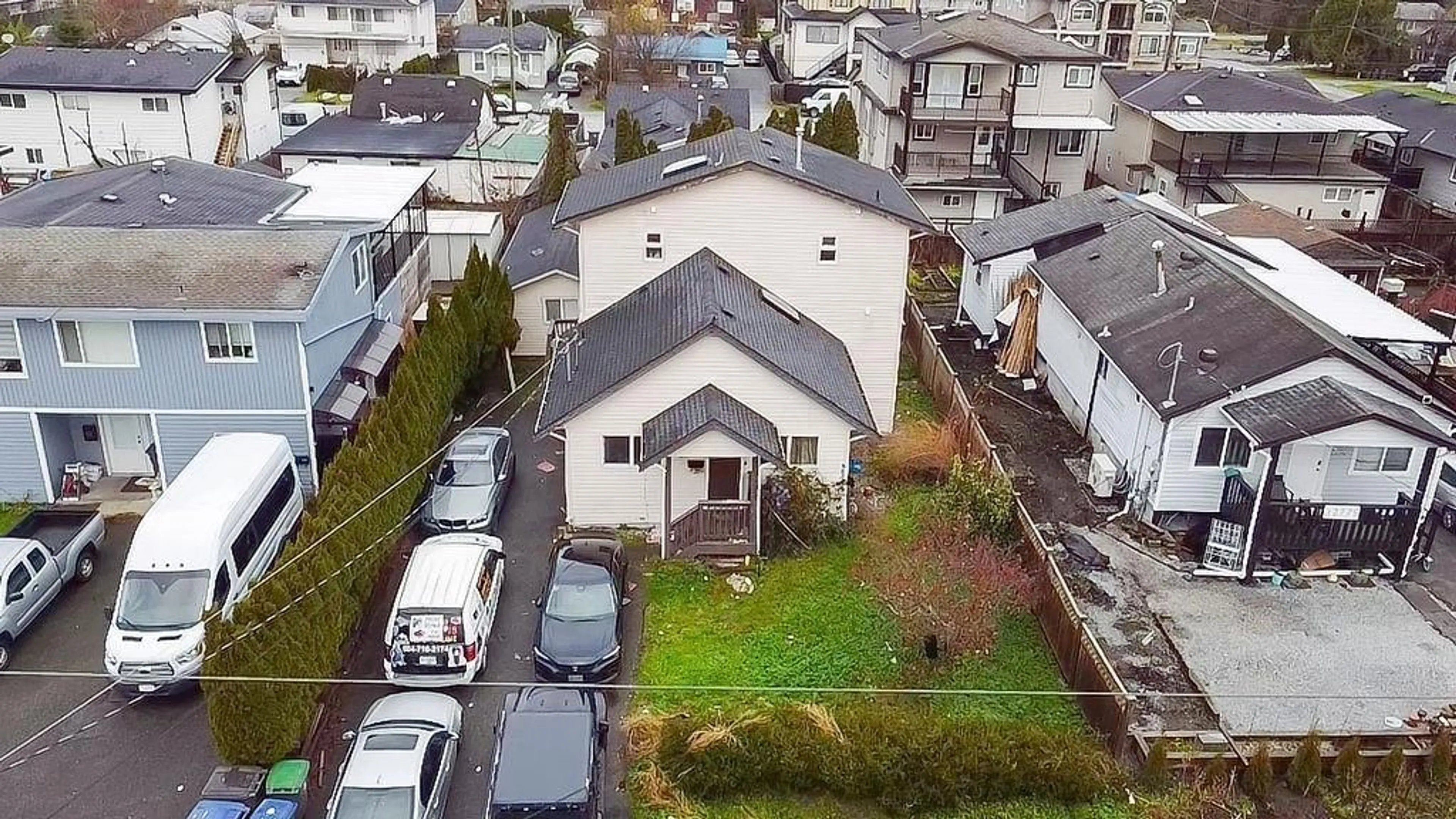 A pic from outside/outdoor area/front of a property/back of a property/a pic from drone, street for 12769 114B AVENUE, Surrey British Columbia V3V3P7