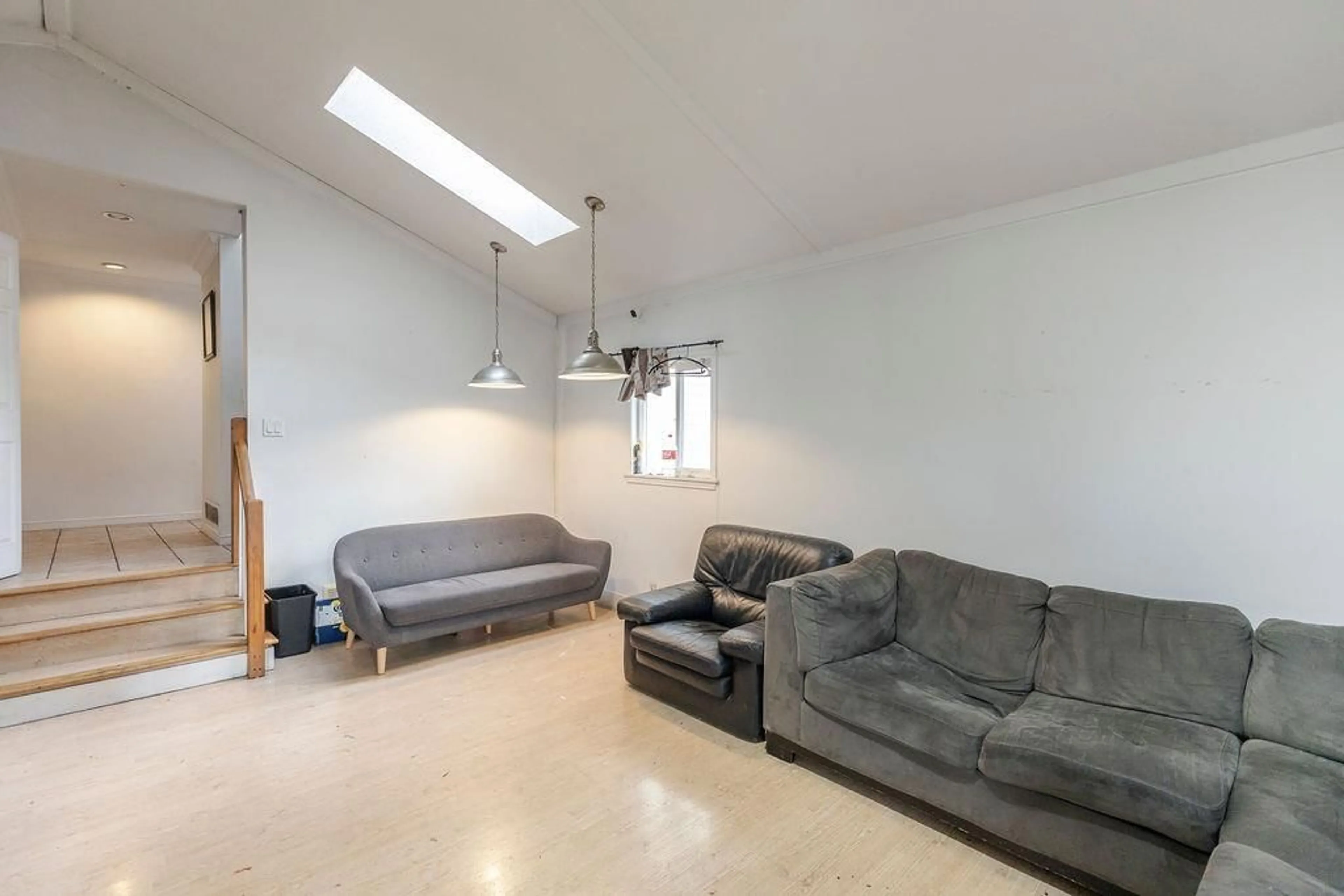 A pic of a room for 12769 114B AVENUE, Surrey British Columbia V3V3P7