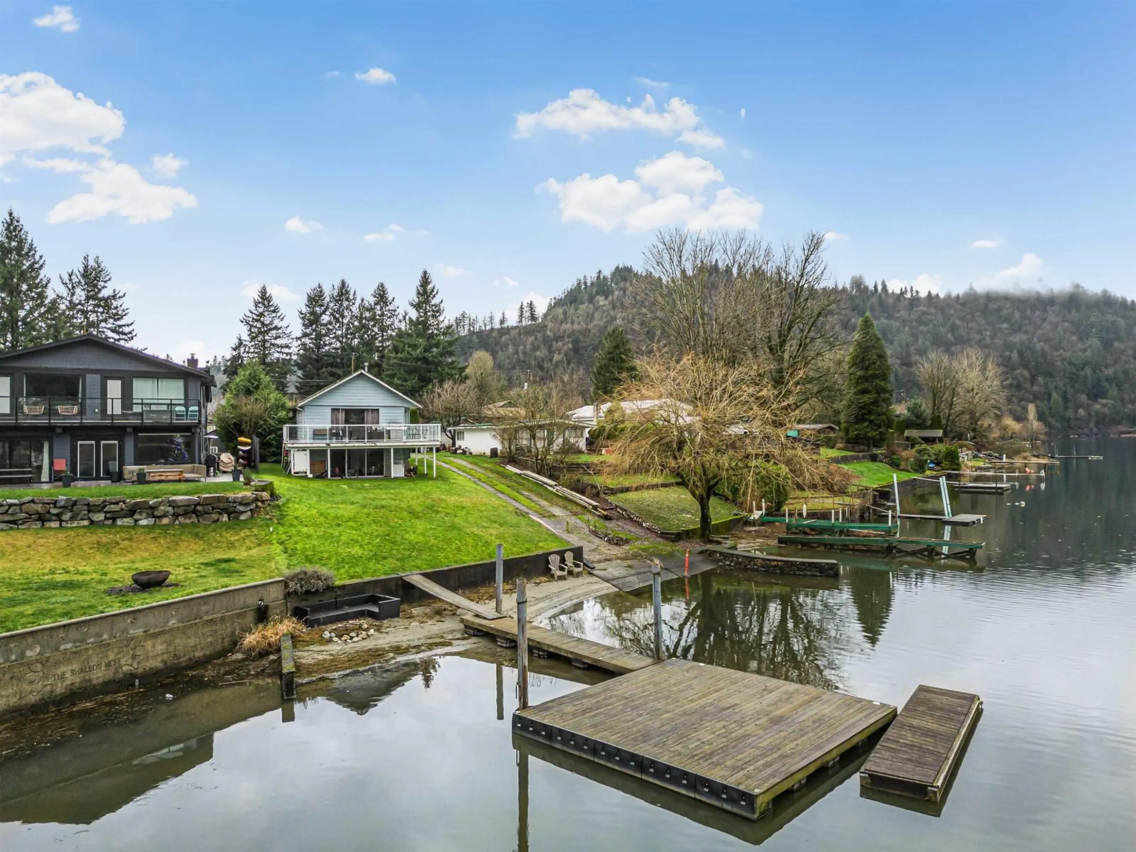 A pic from outside/outdoor area/front of a property/back of a property/a pic from drone, water/lake/river/ocean view for 35551 SWAN ROAD, Mission British Columbia V2V7M2