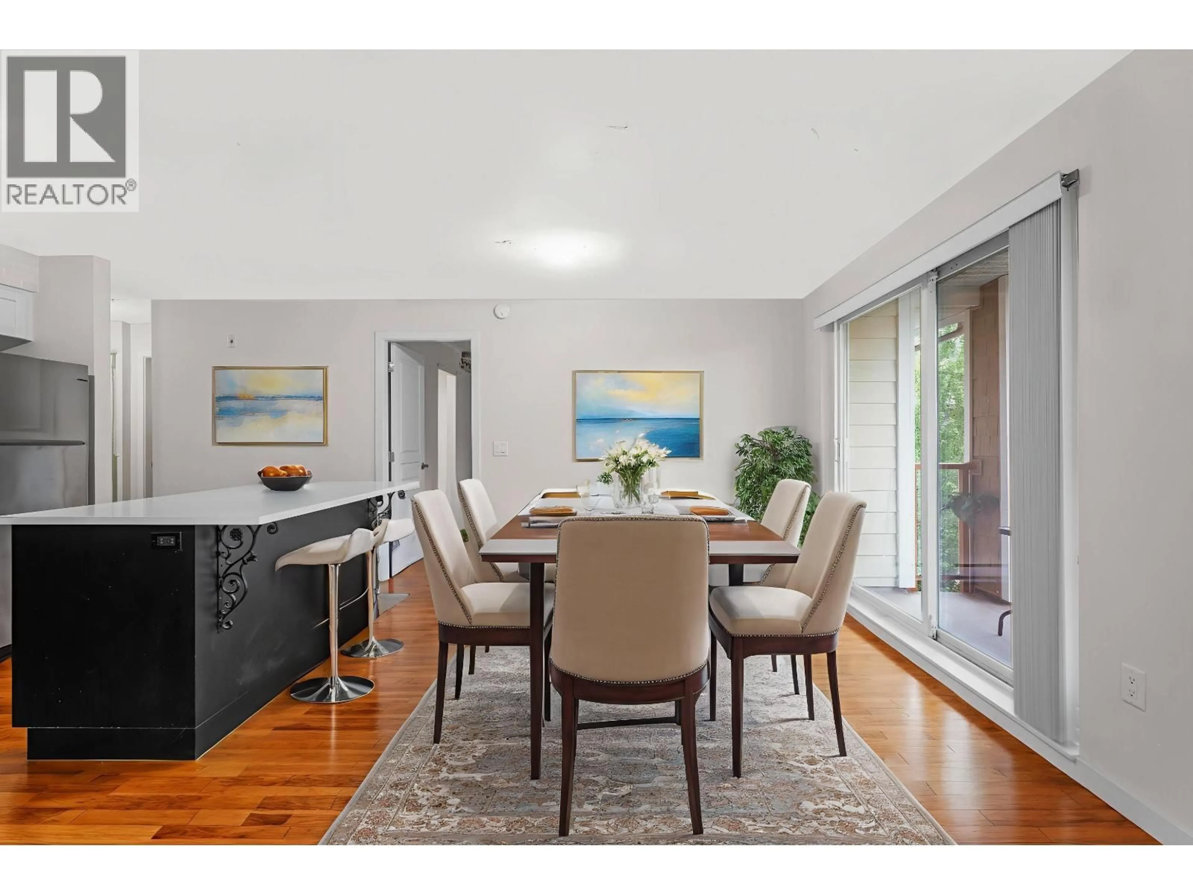 Dining room, wood/laminate floor for 307 - 1969 WESTMINSTER AVENUE, Port Coquitlam British Columbia V3B1E7