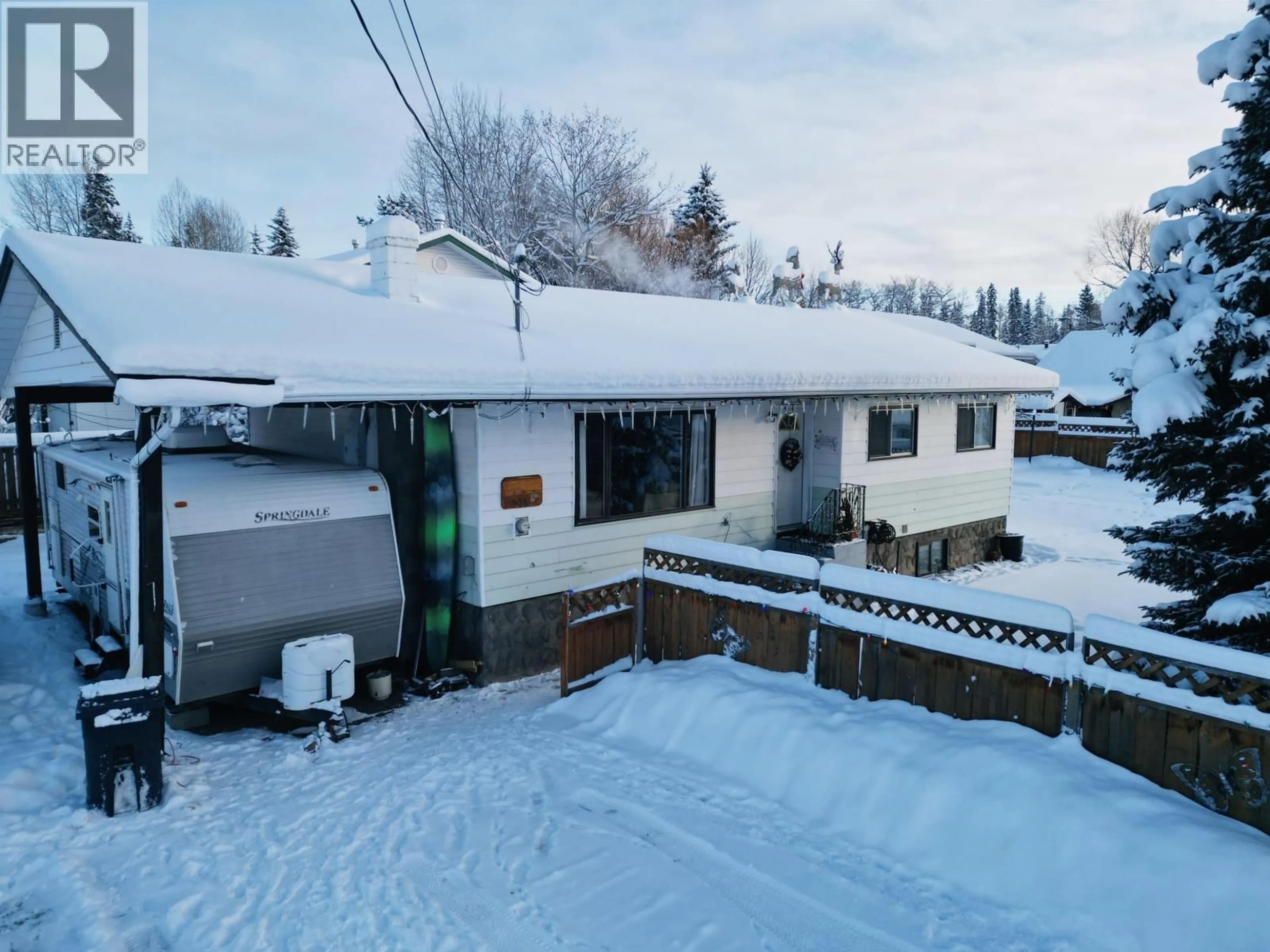 A pic from outside/outdoor area/front of a property/back of a property/a pic from drone, street for 275 9TH AVENUE, Burns Lake British Columbia V0J1E0