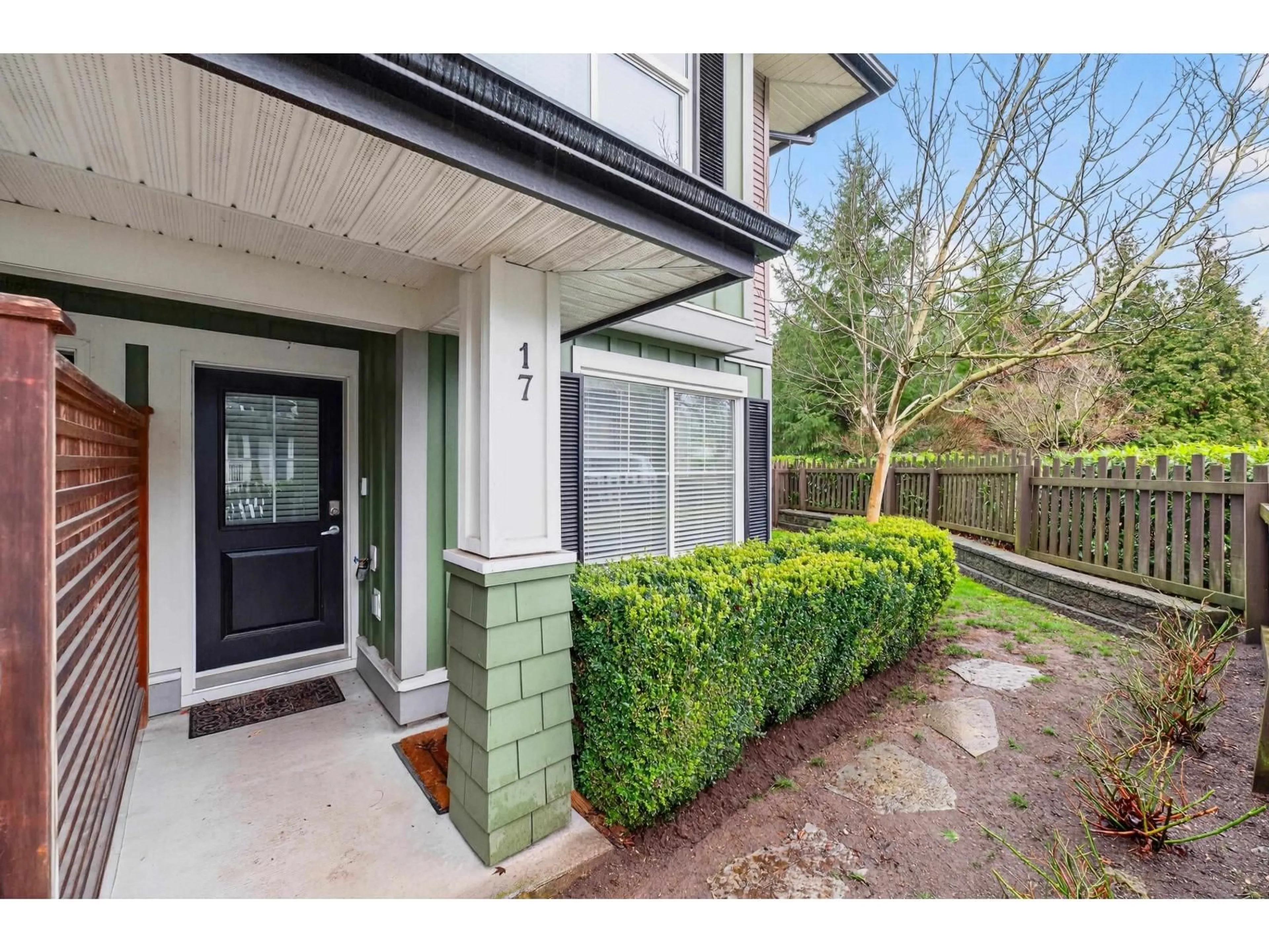 Unknown for 17 - 18211 70 AVENUE, Surrey British Columbia V3S8K9