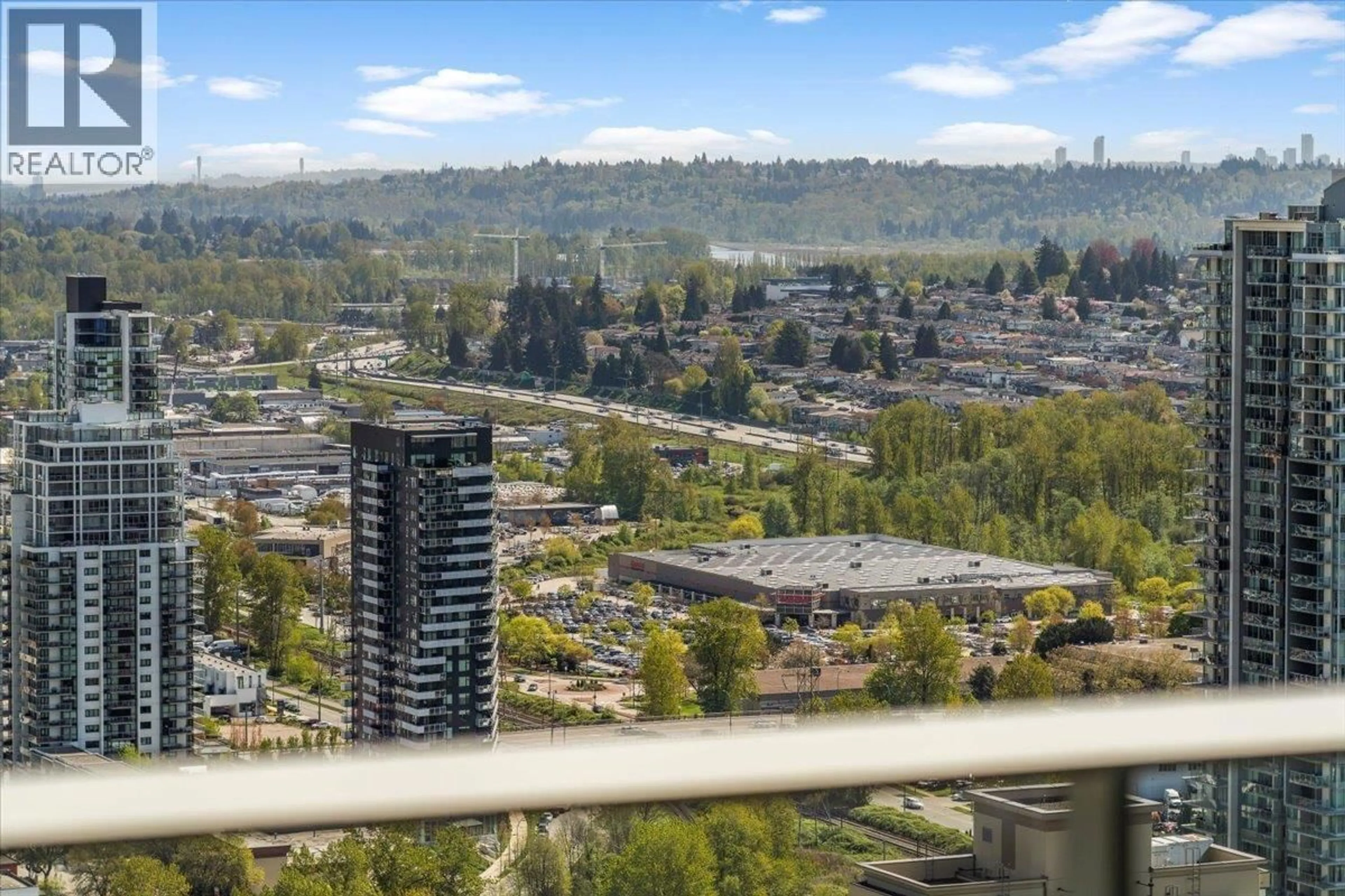 Unknown for 4002 - 2186 GILMORE AVENUE, Burnaby British Columbia V5C0N7