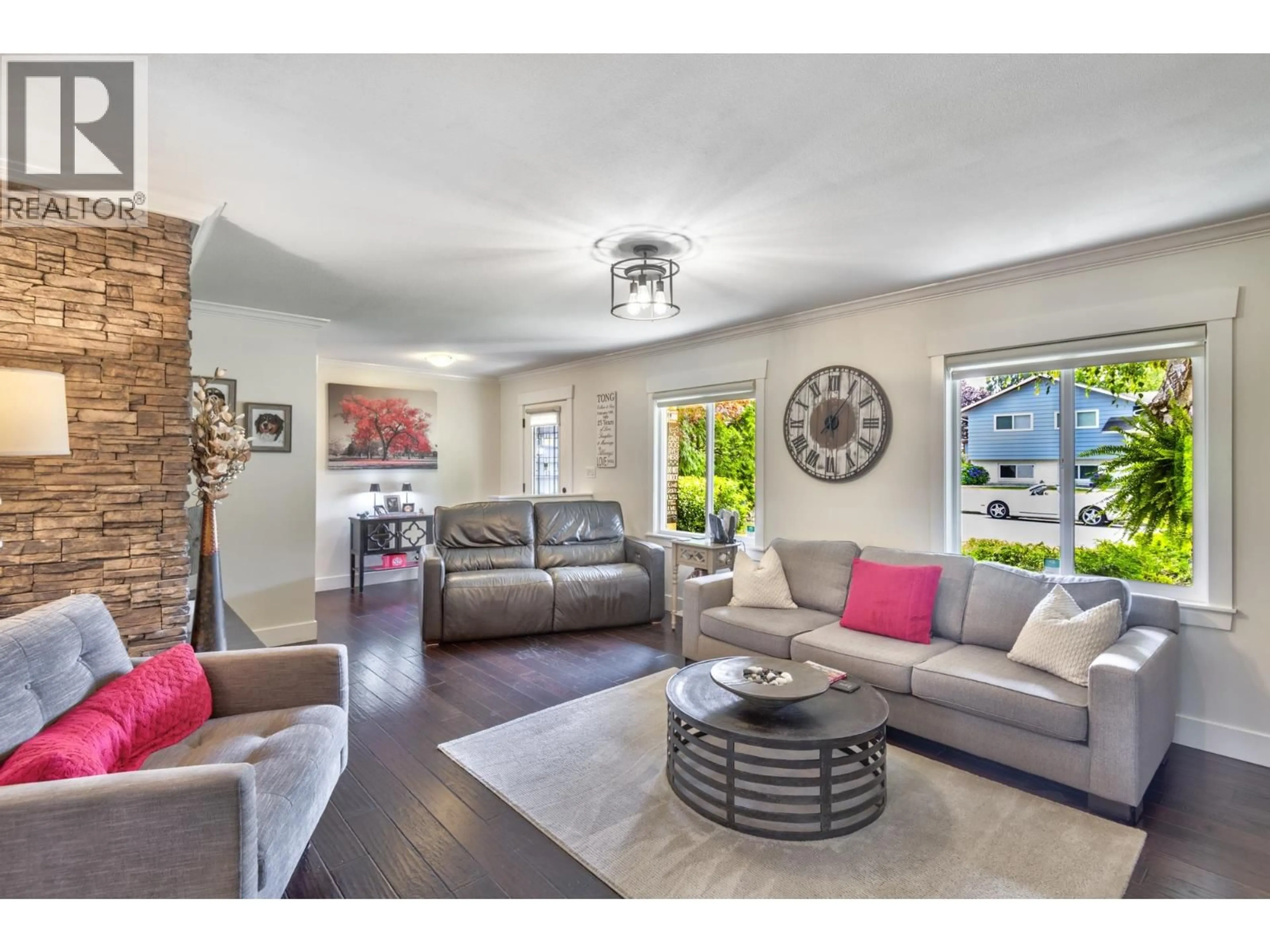 Living room with furniture, unknown for 22787 REID AVENUE, Maple Ridge British Columbia V2X4G7