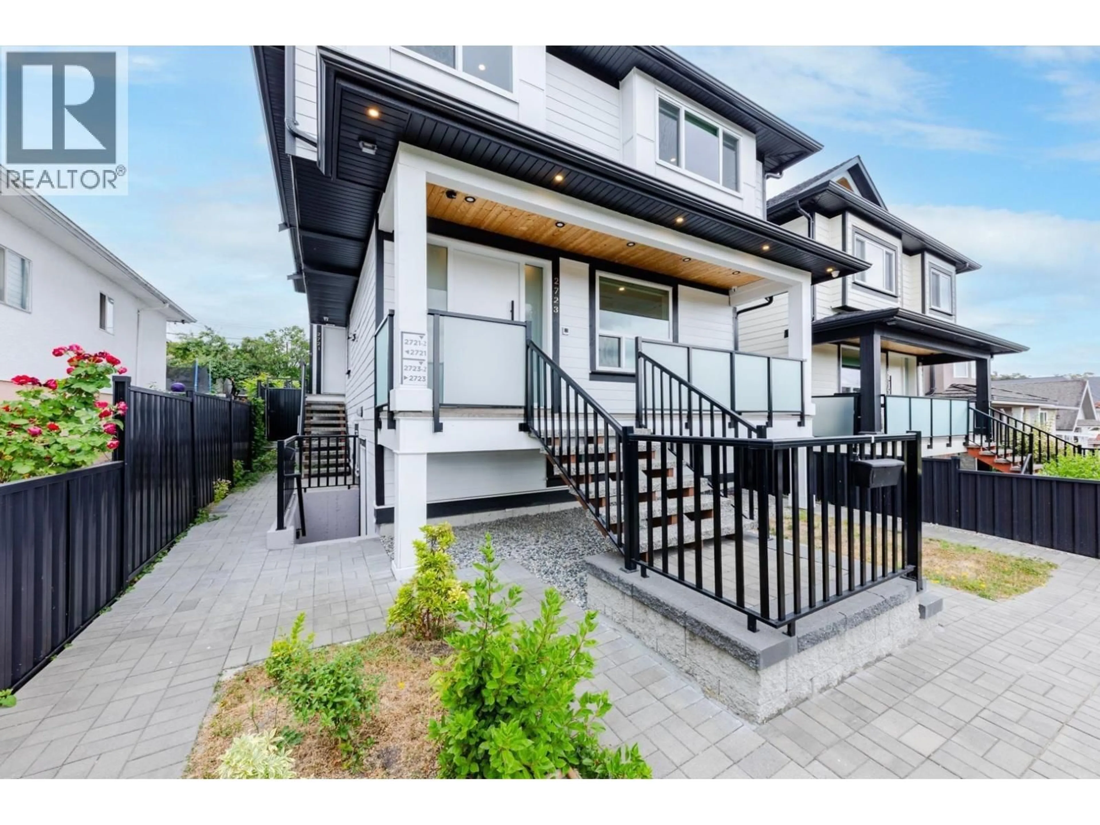 Unknown for 2723 TURNER STREET, Vancouver British Columbia V5K2G8