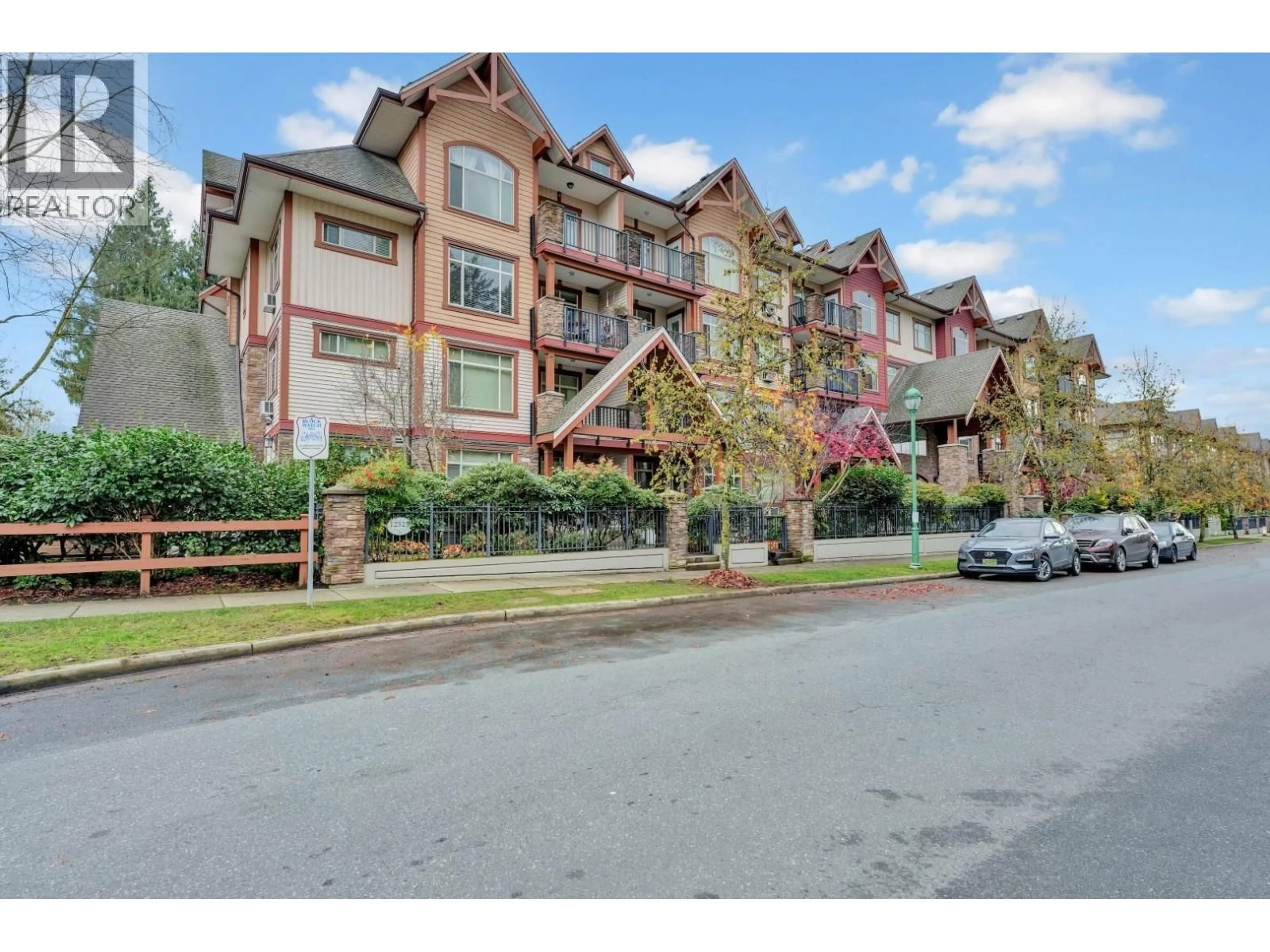 Unknown for 411 - 12525 190A STREET, Pitt Meadows British Columbia V3Y0E1