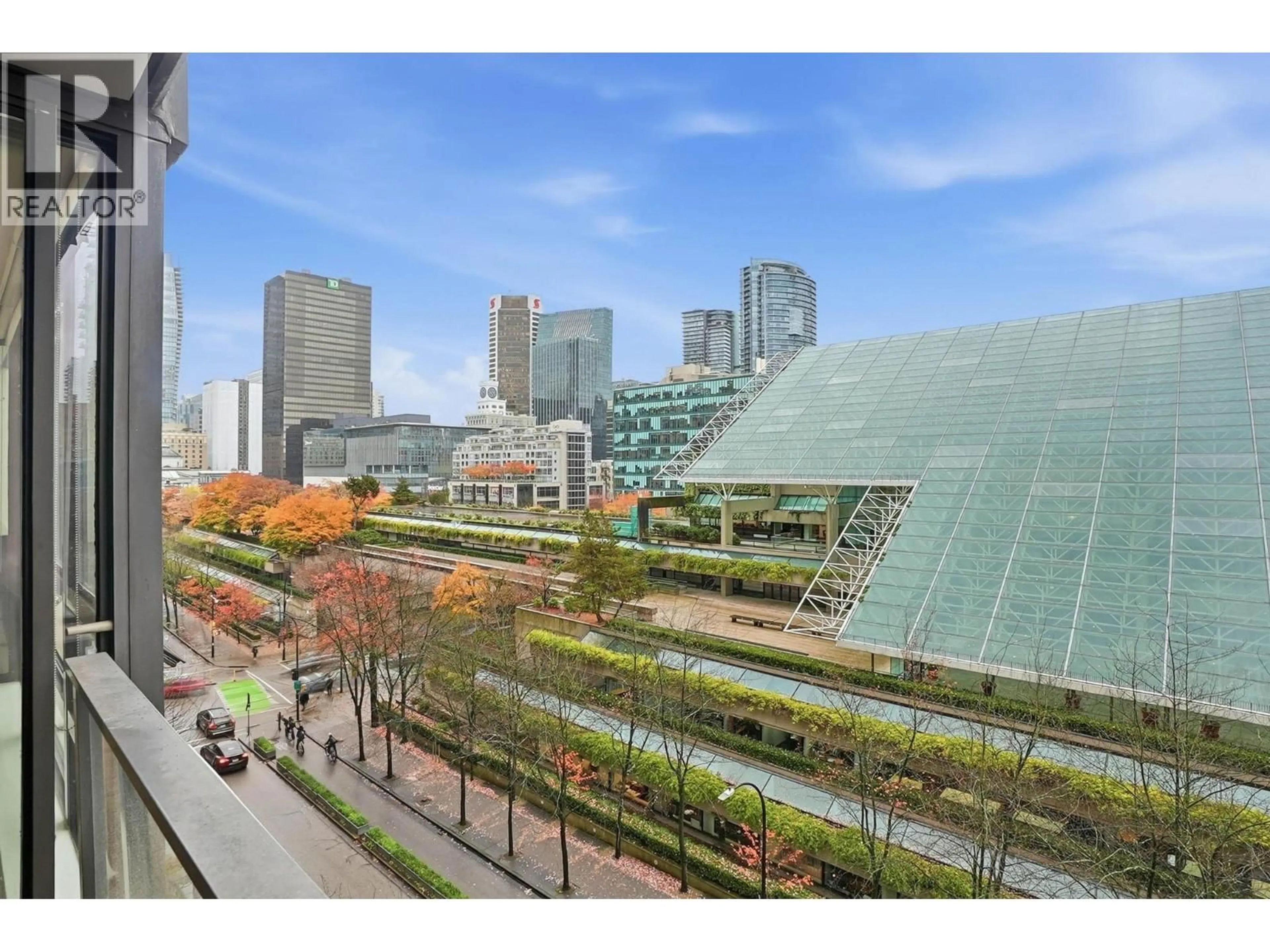 Patio, city buildings view from balcony for 602 - 933 HORNBY STREET, Vancouver British Columbia V6Z3G4