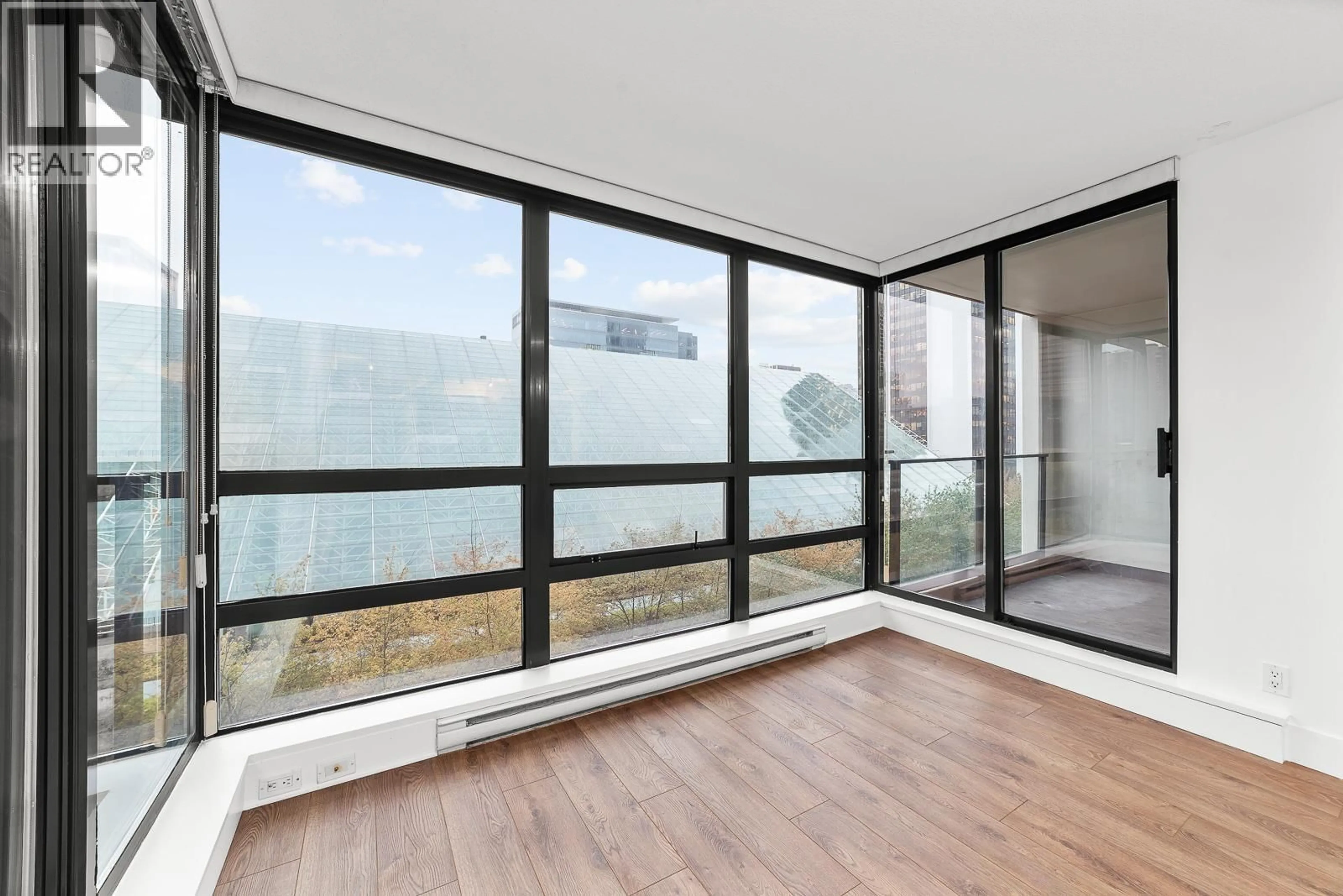 Unknown for 602 - 933 HORNBY STREET, Vancouver British Columbia V6Z3G4