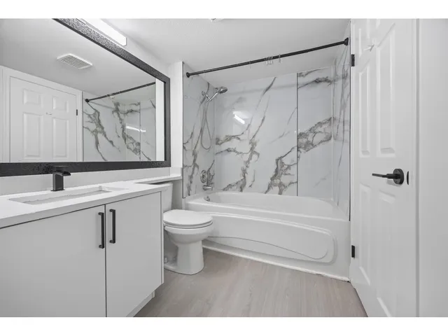 218 - 15268 105 AVENUE, Surrey 3
