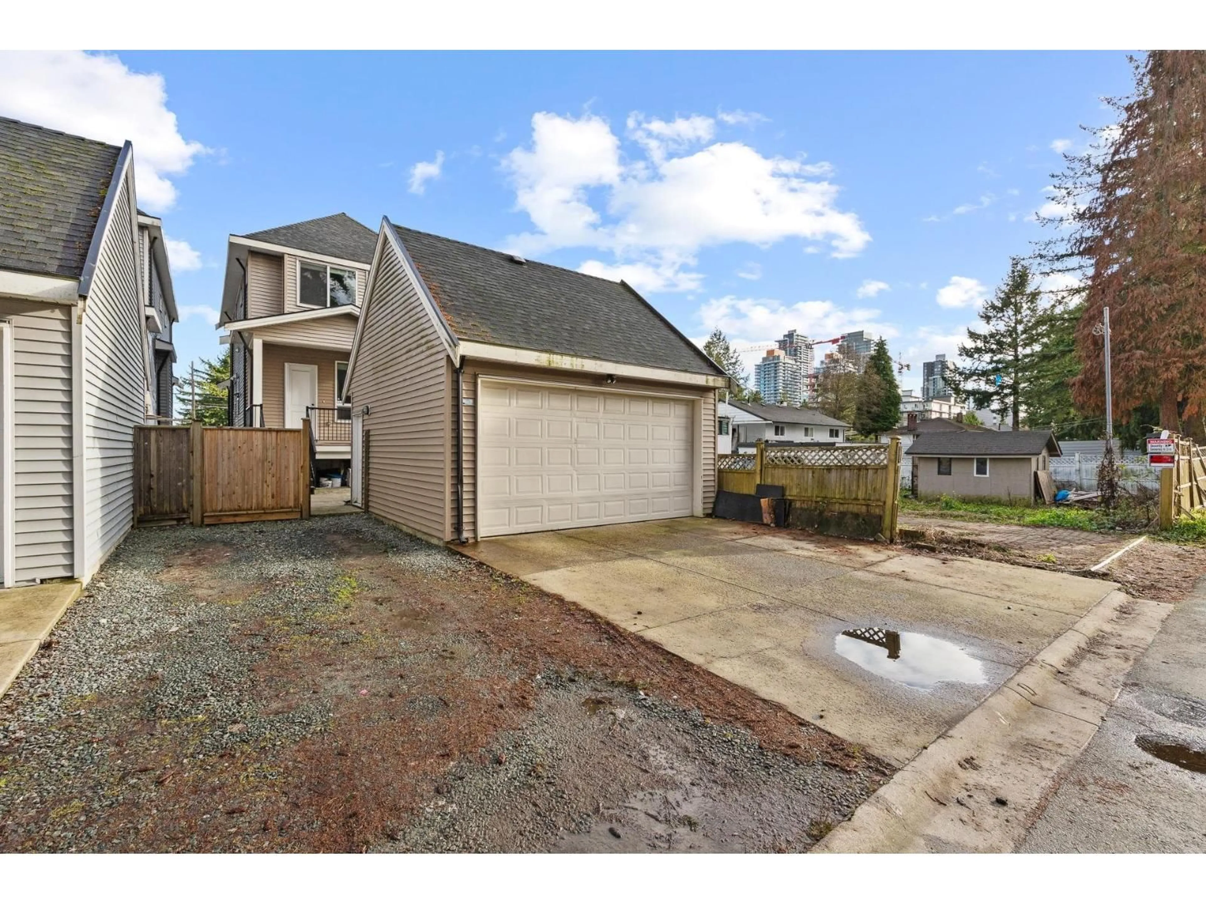 Unknown for 10579 132 STREET, Surrey British Columbia V3T3V5