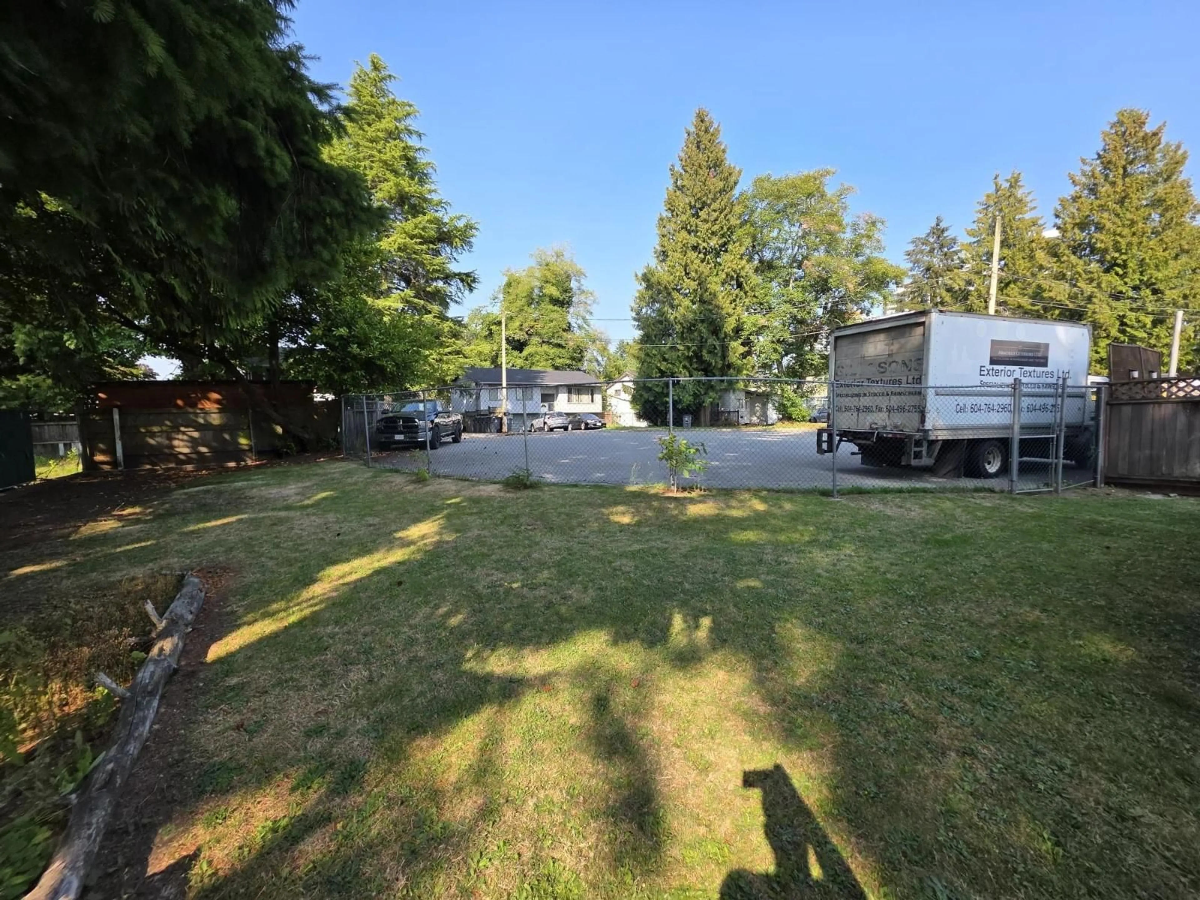 A pic from outside/outdoor area/front of a property/back of a property/a pic from drone, unknown for 13075 OLD YALE ROAD, Surrey British Columbia V3T3C3