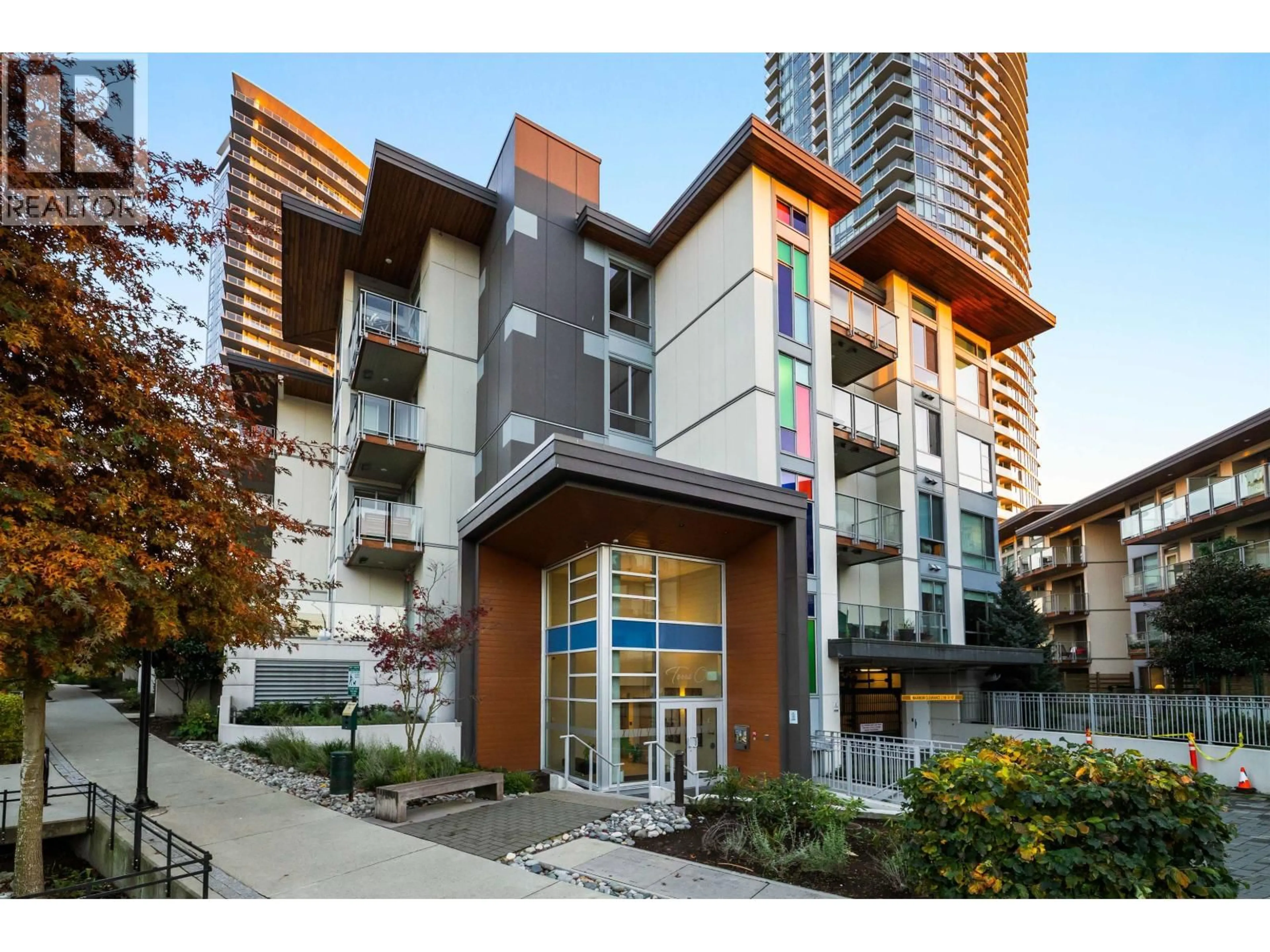 Unknown for 115 - 1768 GILMORE AVENUE, Burnaby British Columbia V5C0L4