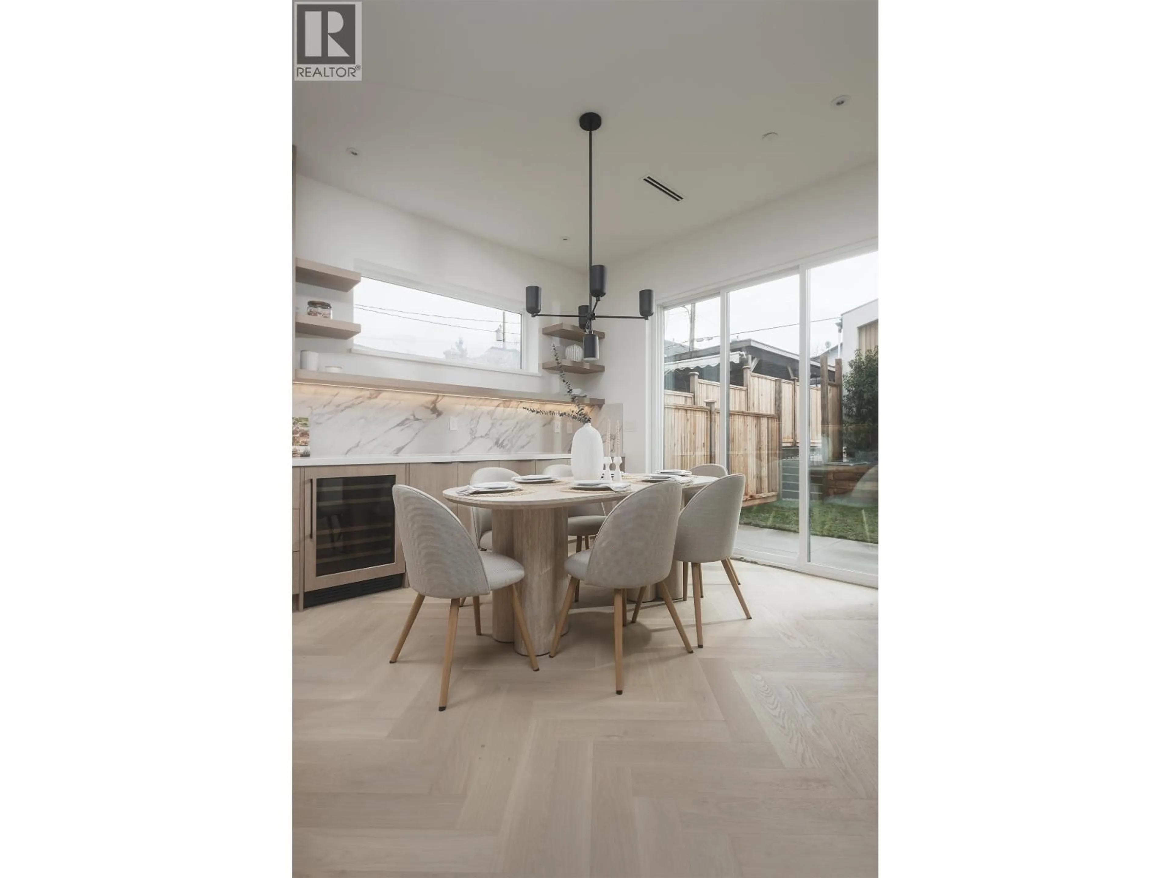 Contemporary kitchen, ceramic/tile floor for 2 - 2130 2ND AVENUE, Vancouver British Columbia V5N1E8