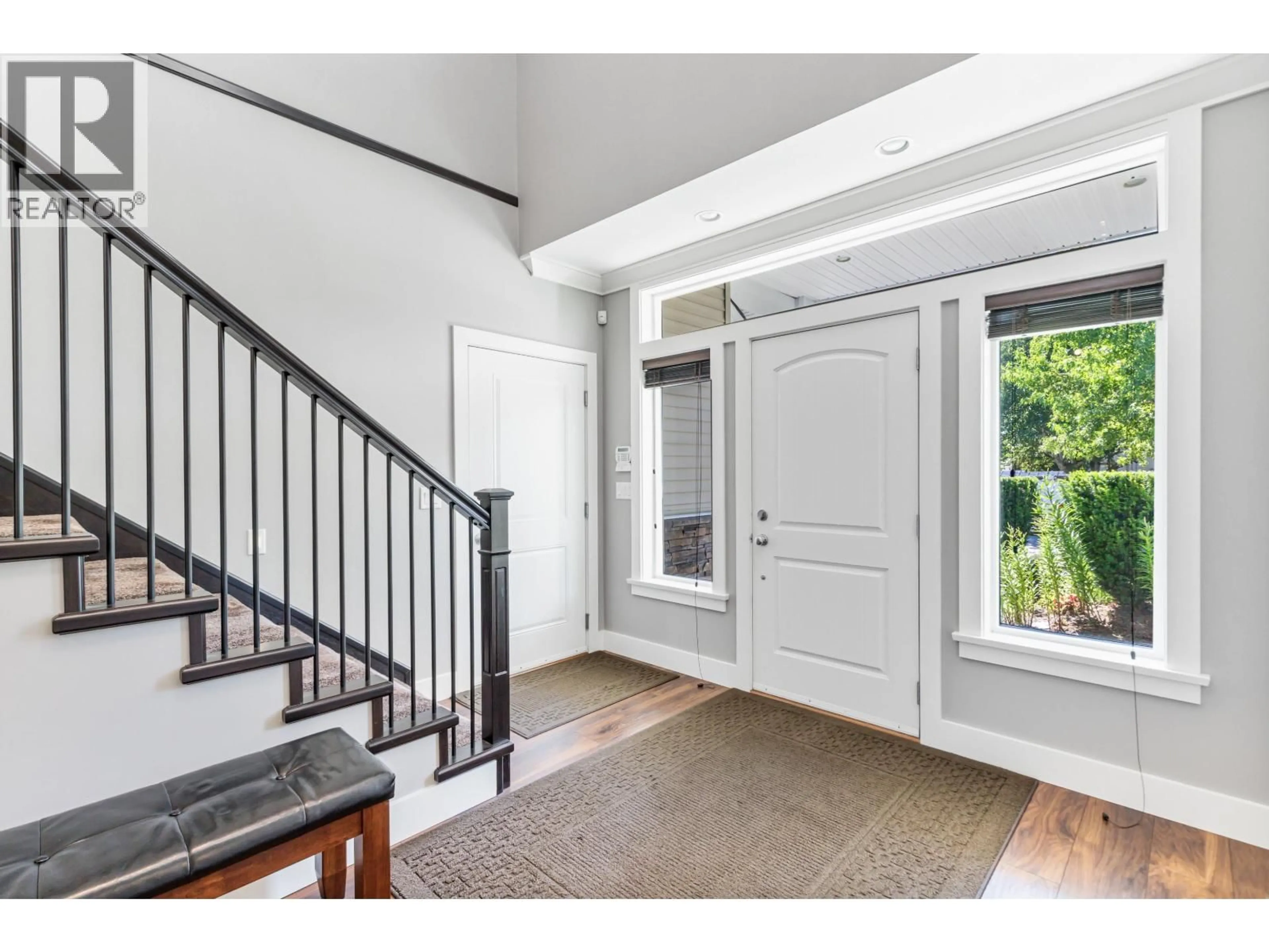 Indoor entryway for 12782 228A STREET, Maple Ridge British Columbia V2X2K7