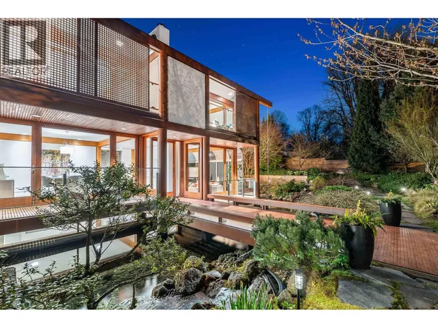 1299 57TH AVENUE, Vancouver 3