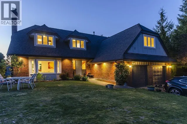 5237 TIMBERFEILD ROAD, West Vancouver 5