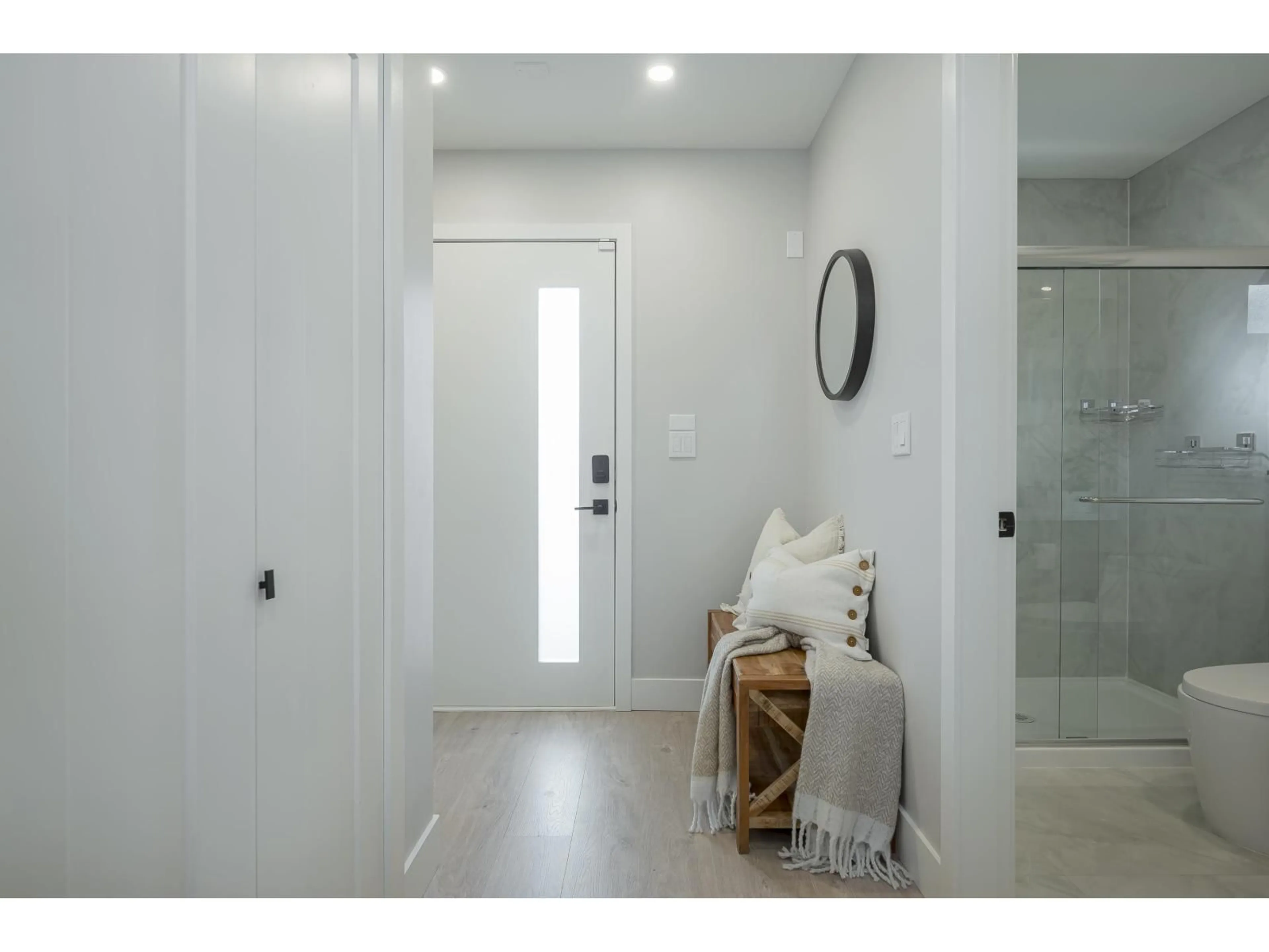 Indoor entryway for 40 - 20155 84 AVENUE, Langley British Columbia V2Y3R3