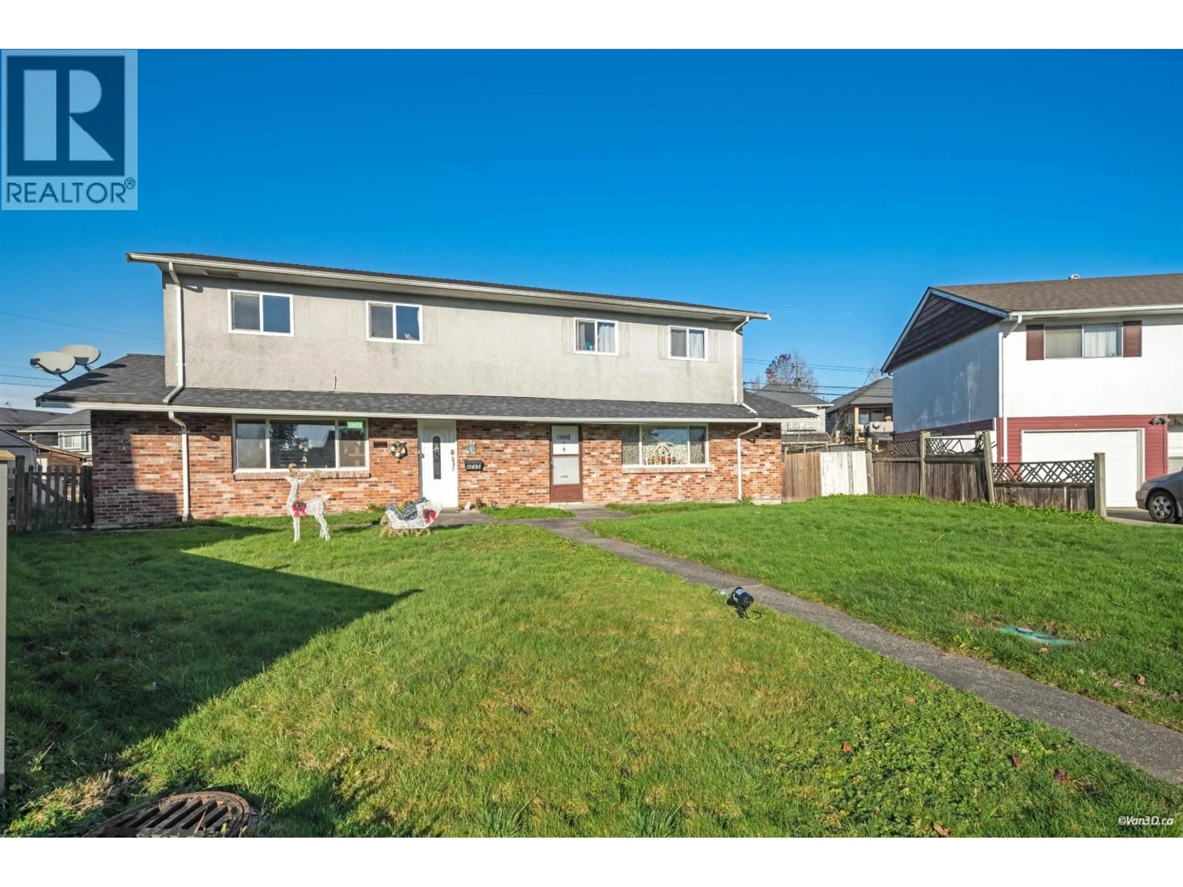 A pic from outside/outdoor area/front of a property/back of a property/a pic from drone, street for 11491 SEABROOK CRESCENT, Richmond British Columbia V7A3H2