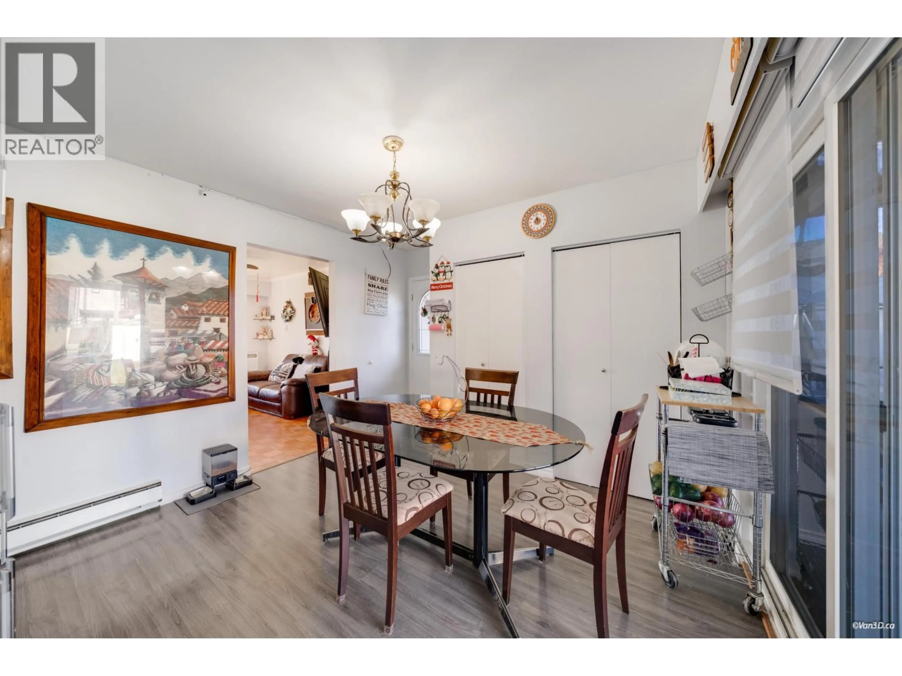 Dining room, wood/laminate floor for 11491 SEABROOK CRESCENT, Richmond British Columbia V7A3H2
