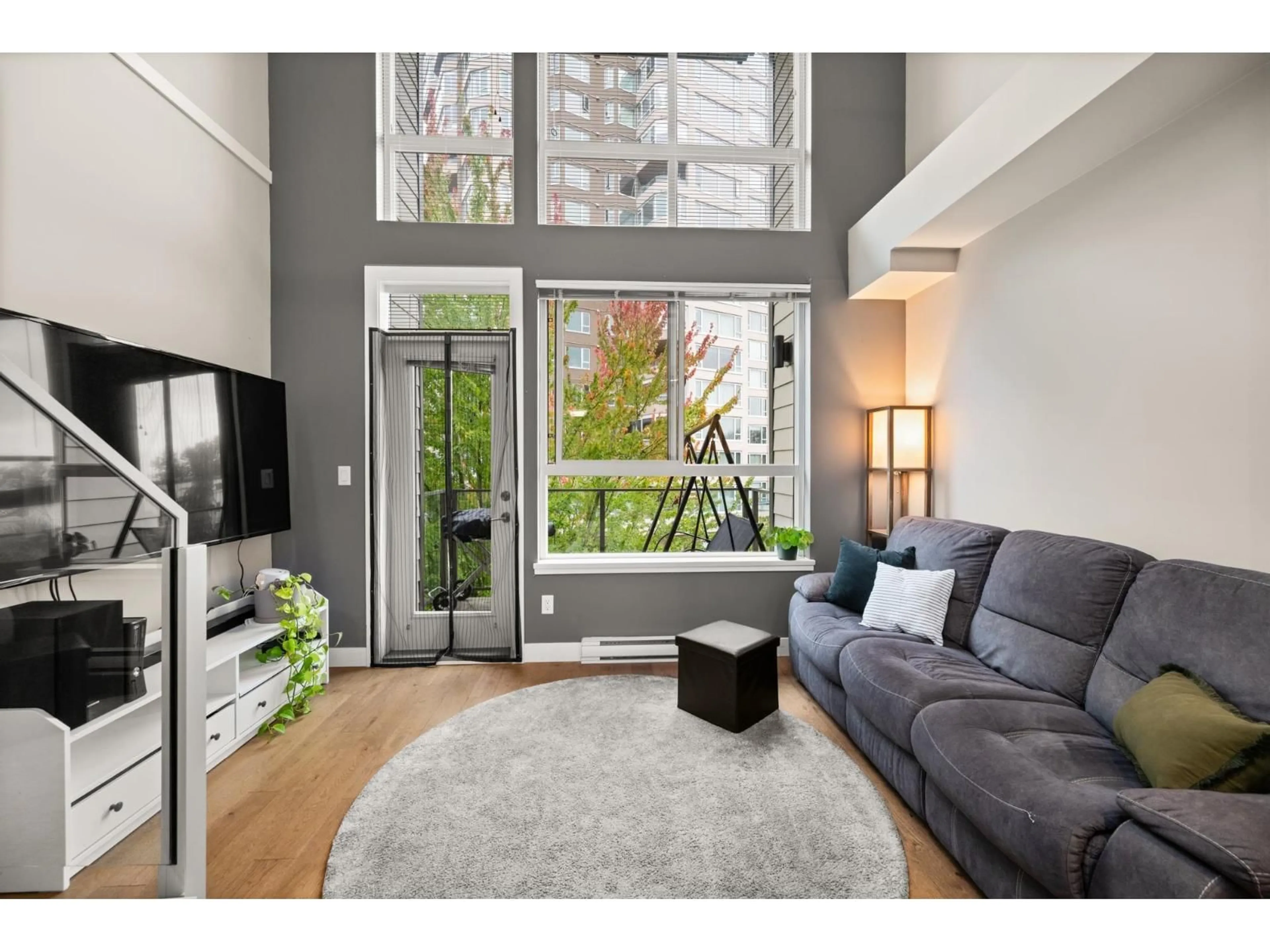 Living room with furniture, unknown for 311 - 3080 GLADWIN ROAD, Abbotsford British Columbia V2T0G3