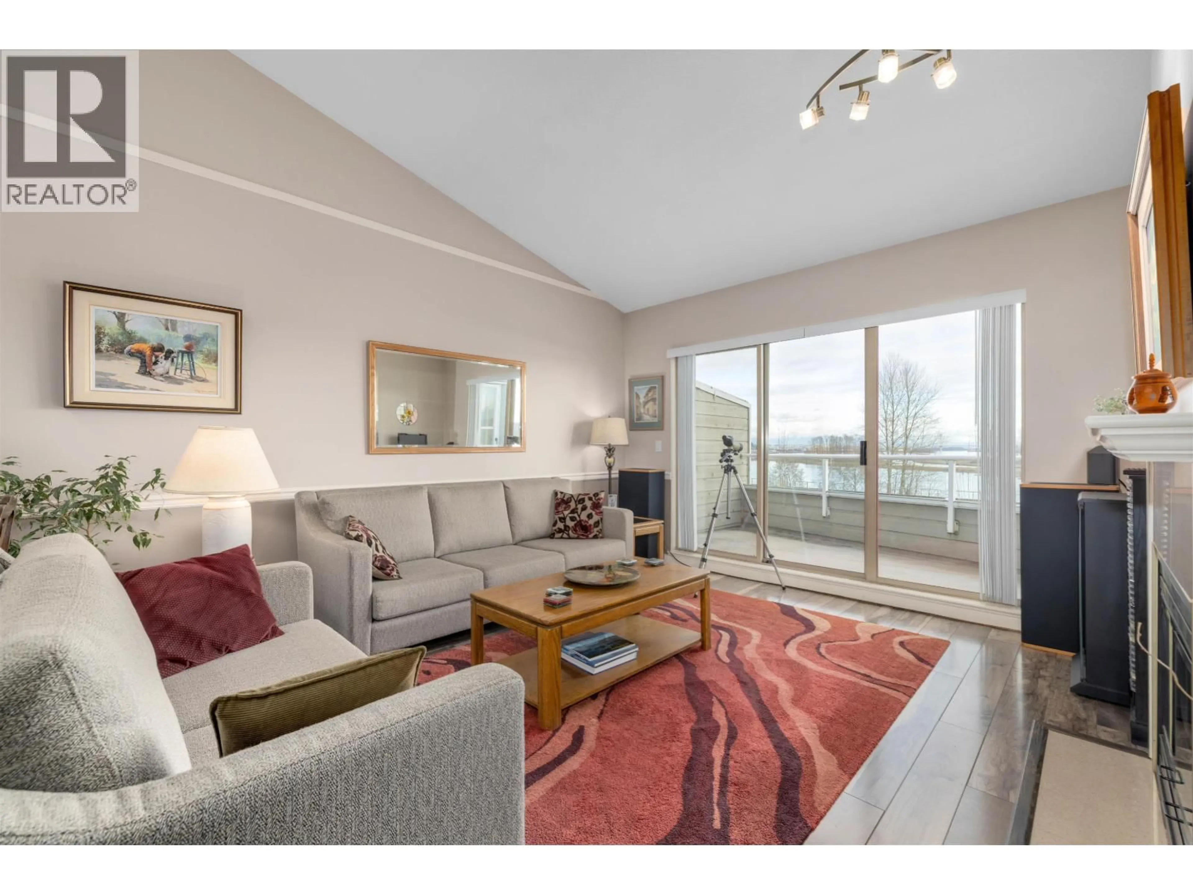 Living room with furniture, unknown for 24 - 323 GOVERNORS COURT, New Westminster British Columbia V3L5S6