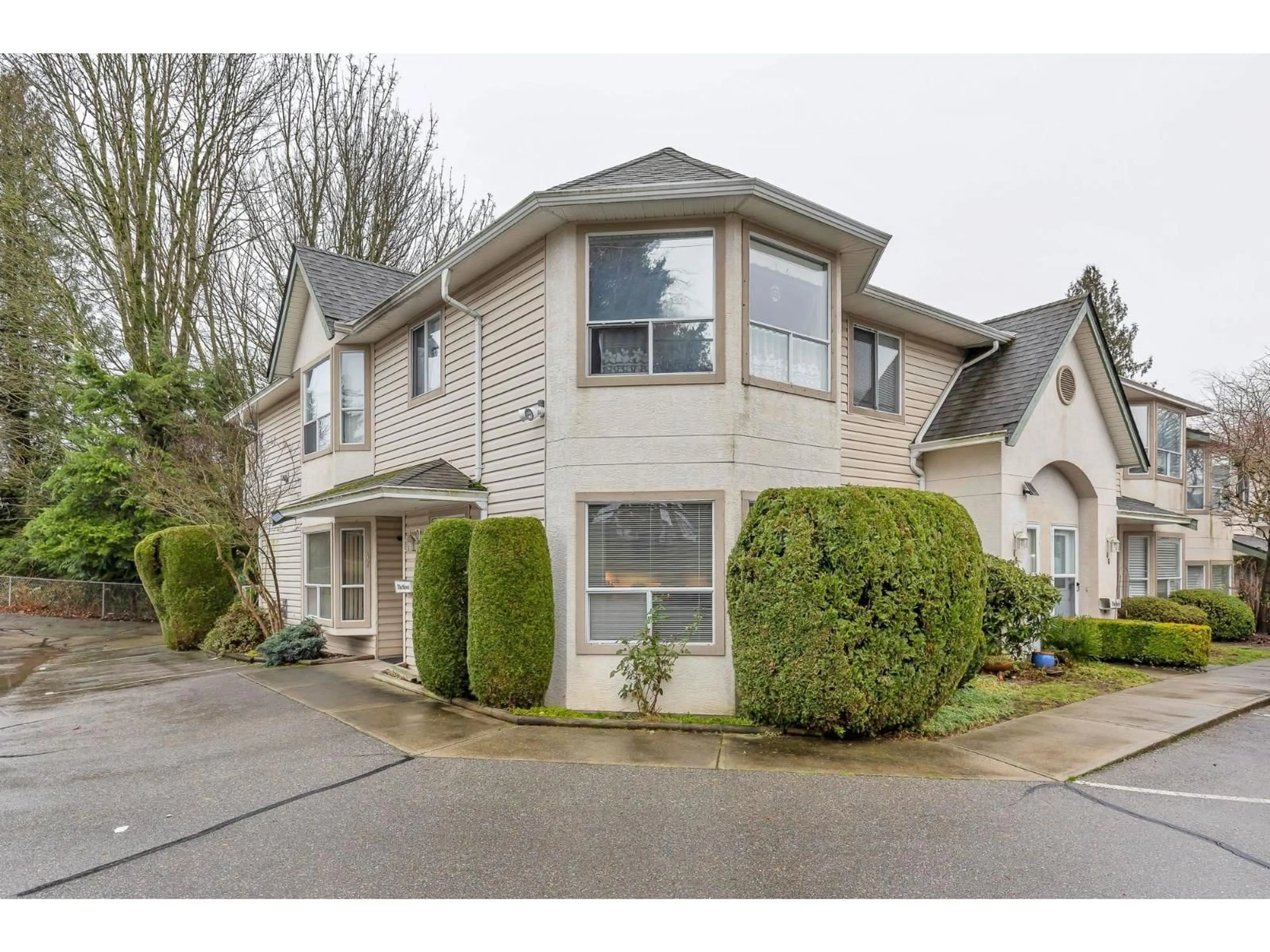 Unknown for 47 - 3380 GLADWIN ROAD, Abbotsford British Columbia V2S6W8