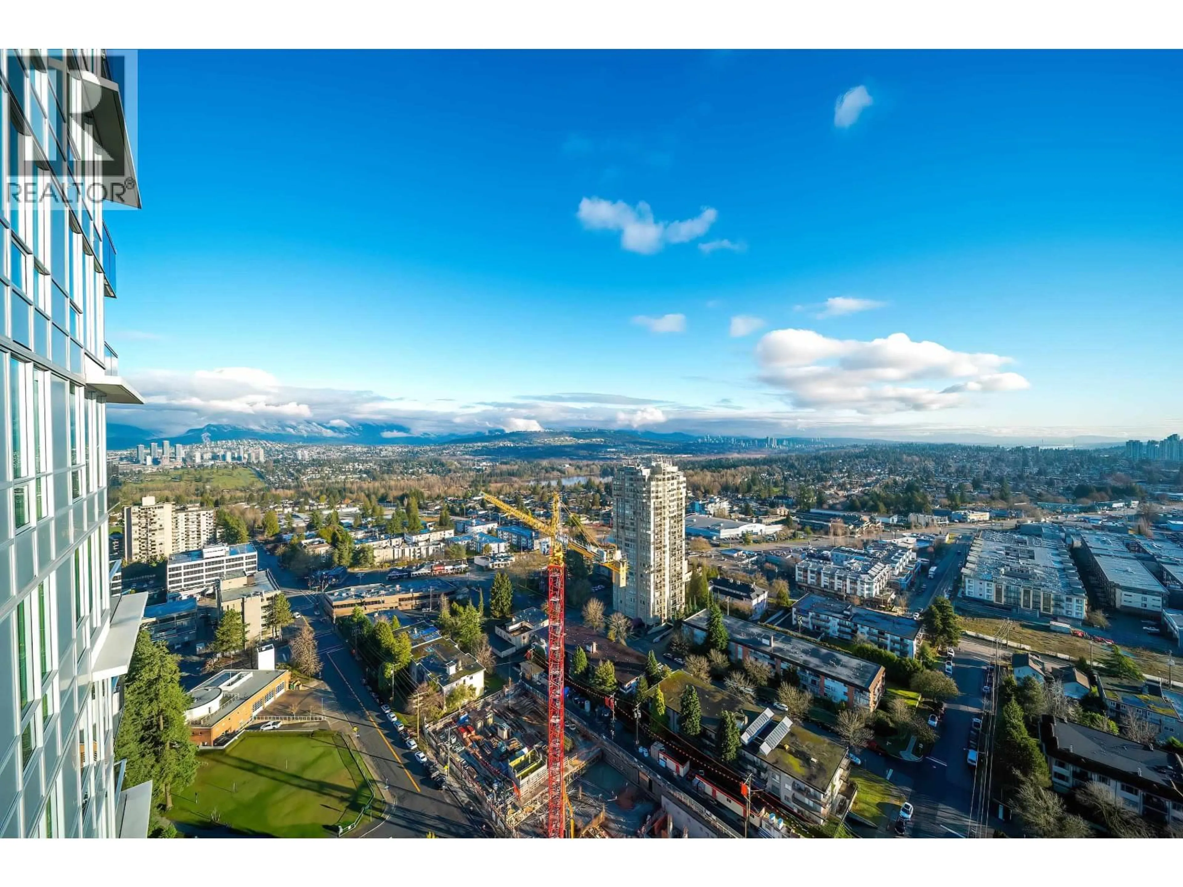 A pic from outside/outdoor area/front of a property/back of a property/a pic from drone, city buildings view from balcony for 3207 - 6638 DUNBLANE AVENUE, Burnaby British Columbia V5H0G8