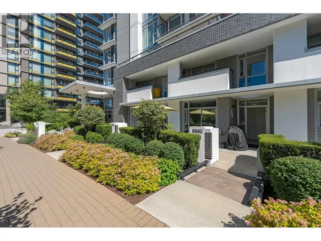 8980 UNIVERSITY CRESCENT, Burnaby 2