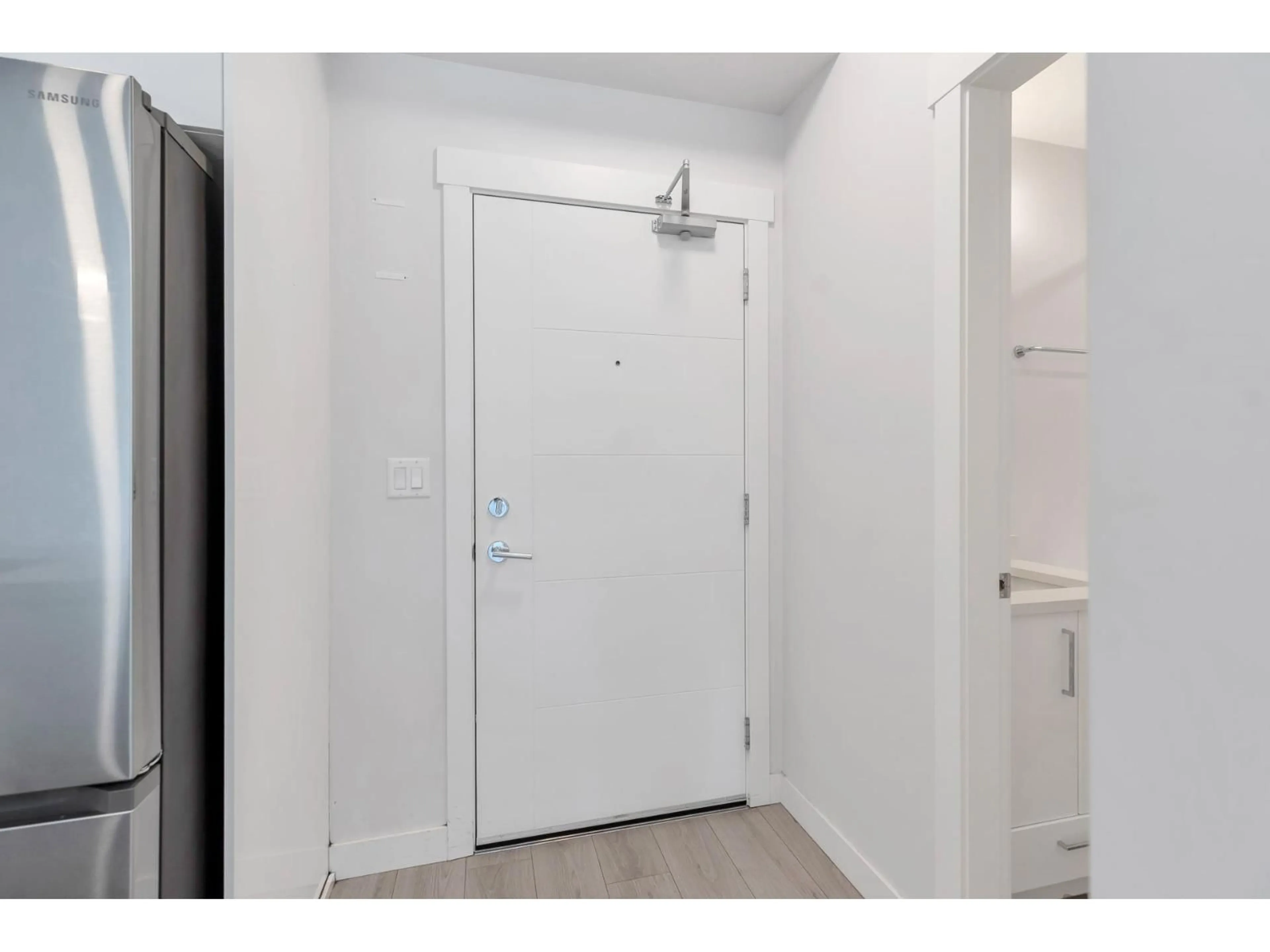 Unknown for 319 32690 14 AVENUE, Mission British Columbia V2V0K5