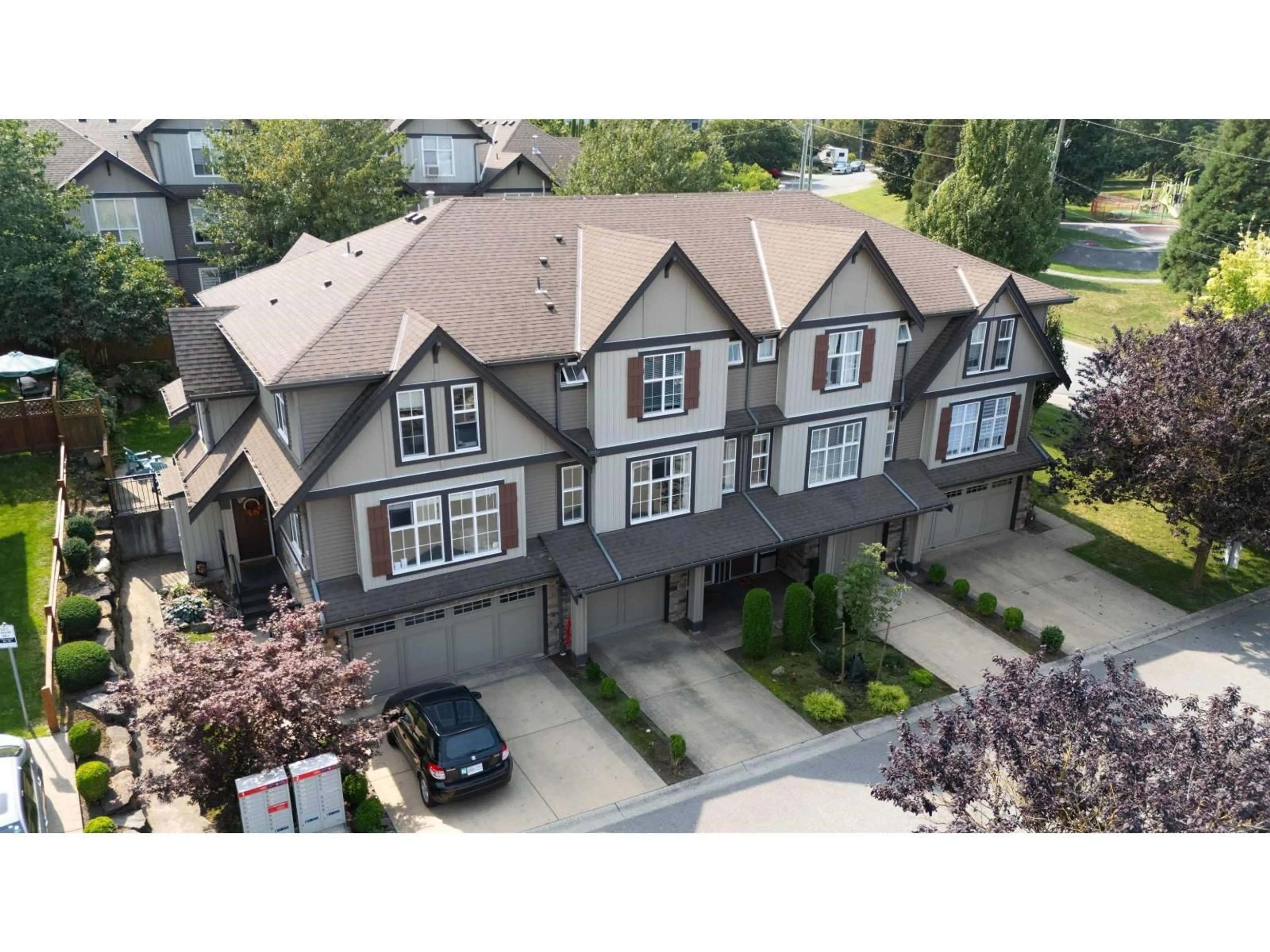 A pic from outside/outdoor area/front of a property/back of a property/a pic from drone, street for 7 - 5900 JINKERSON ROAD, Chilliwack British Columbia V2R0B2