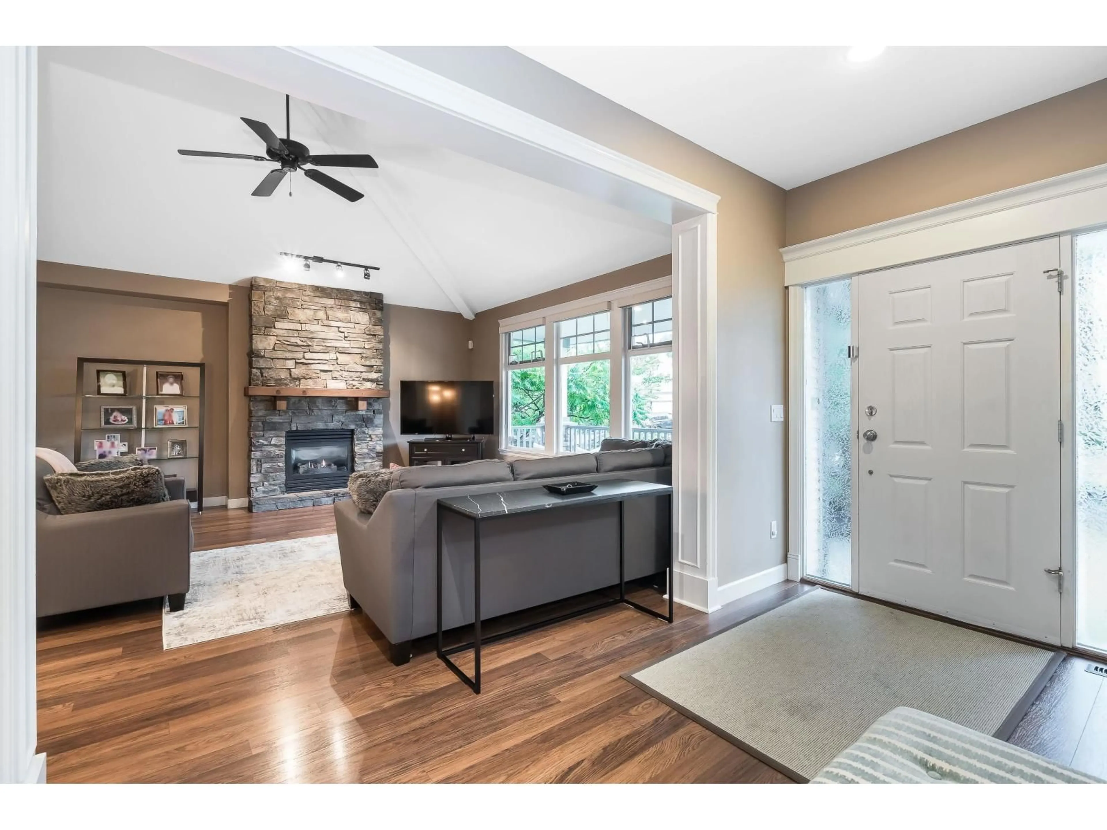 Unknown for 19088 68A AVENUE, Surrey British Columbia V4N5P4